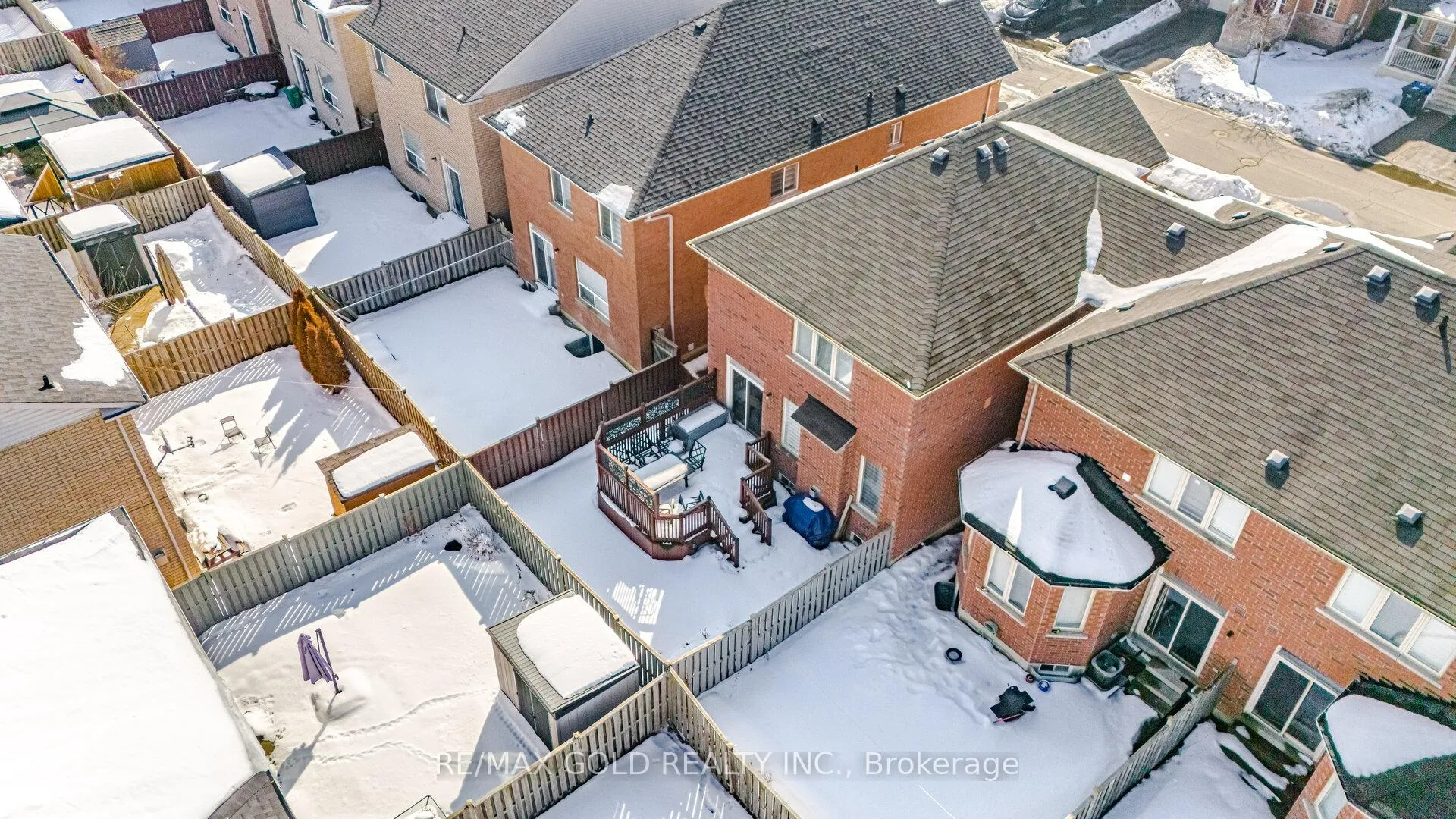 Photo 48 of 27 Frostbite Lane, Brampton, Sandringham-Wellington — HOMEH