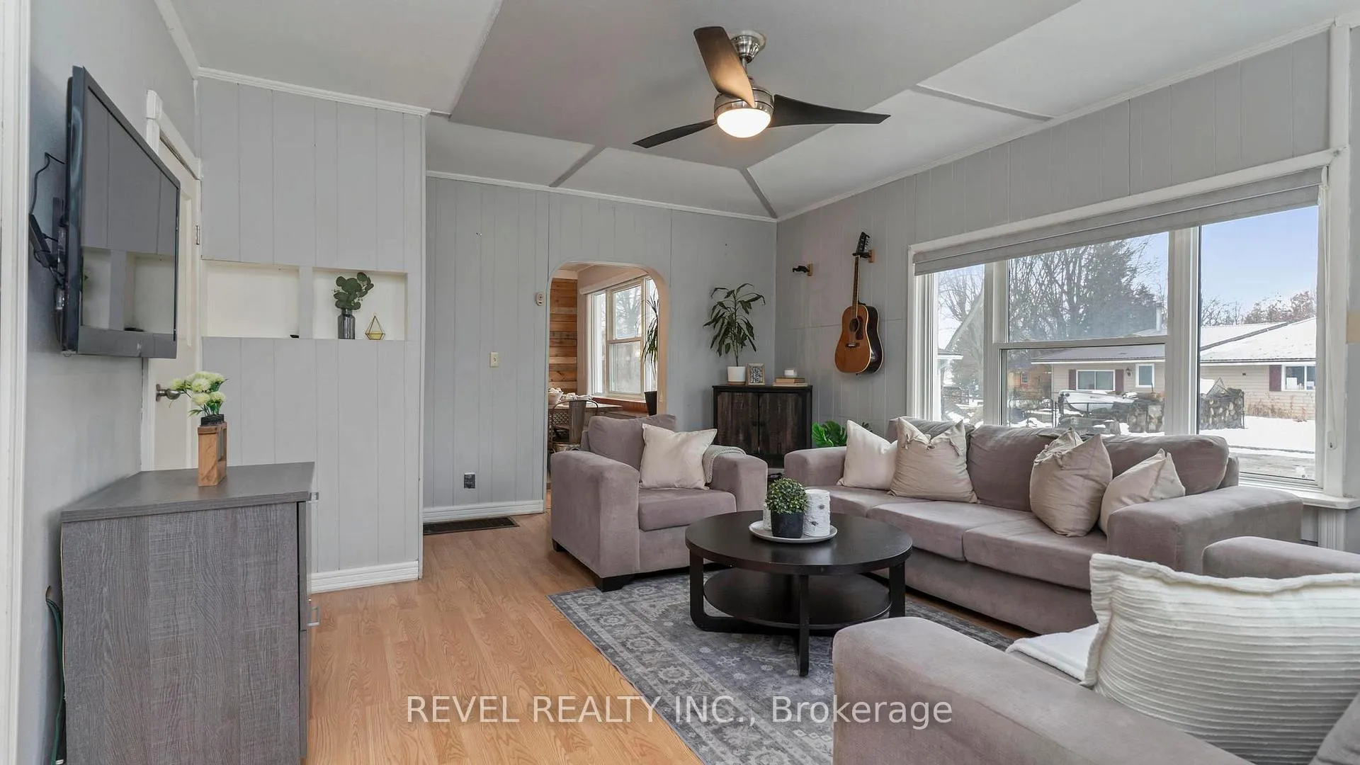 Photo 5 of 10299 Ilderton Road, Middlesex Centre, Rural Middlesex Centre — HOMEH