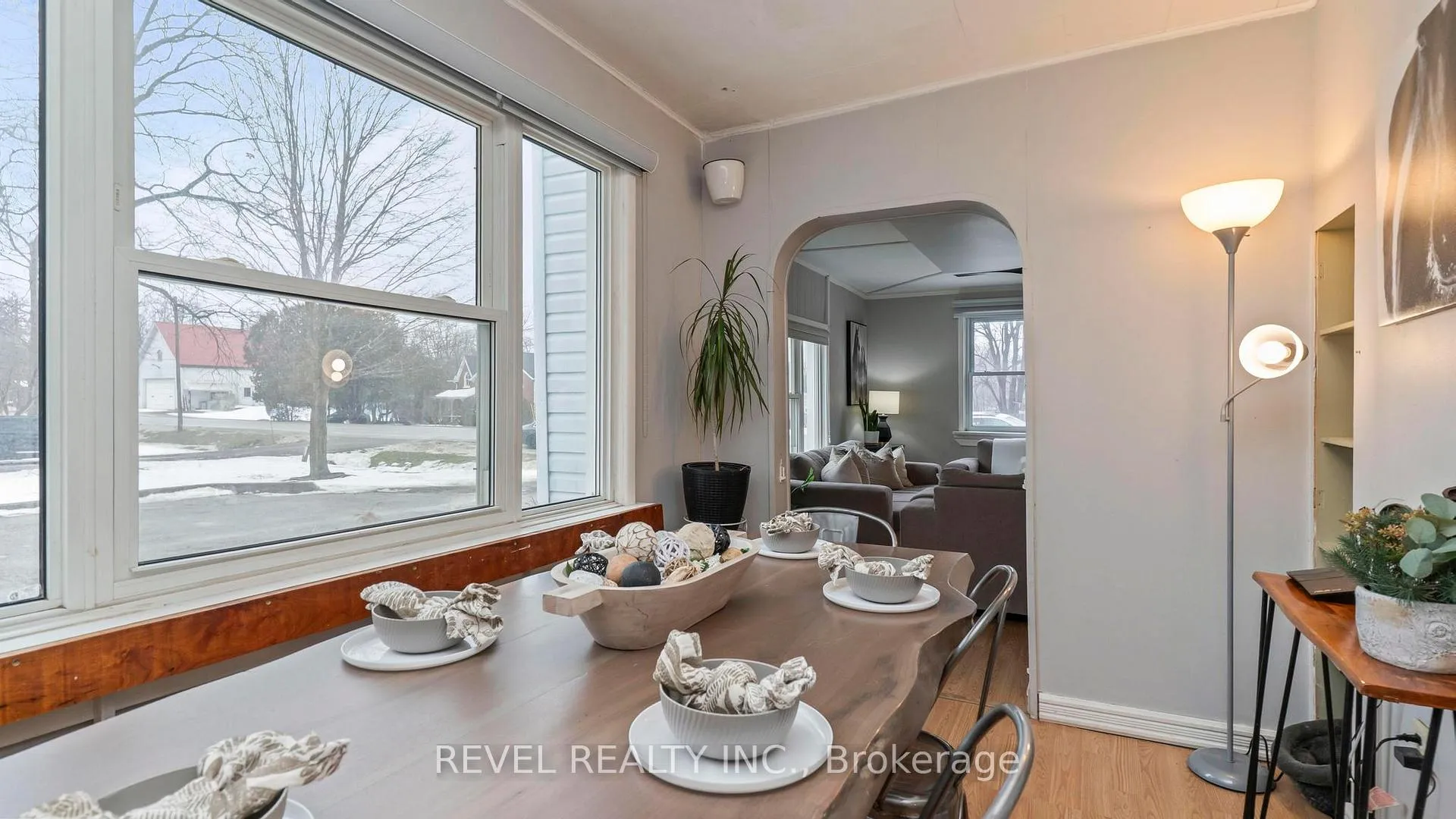 Photo 8 of 10299 Ilderton Road, Middlesex Centre, Rural Middlesex Centre — HOMEH