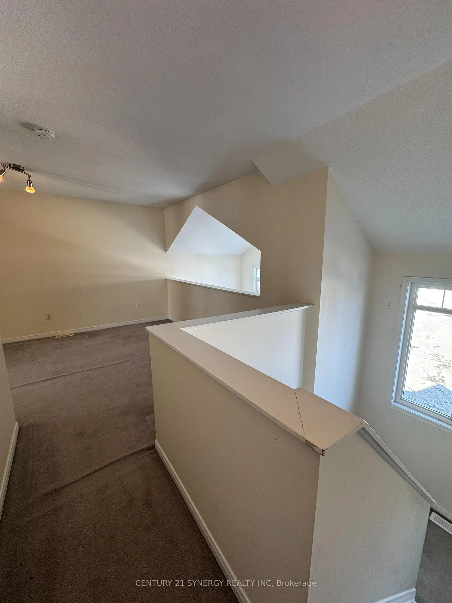 Photo 16 of Unit 4, 280 Tivoli Private, Ottawa, Merivale Industrial Park/Citiplace — HOMEH