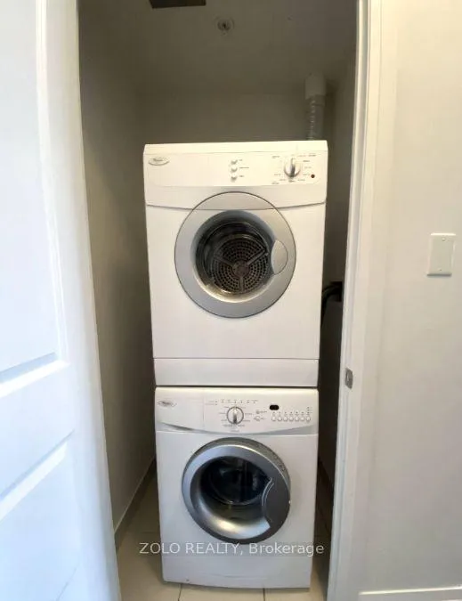 Photo 5 of Unit 604, 75 North Park Road, Vaughan, Beverley Glen — HOMEH