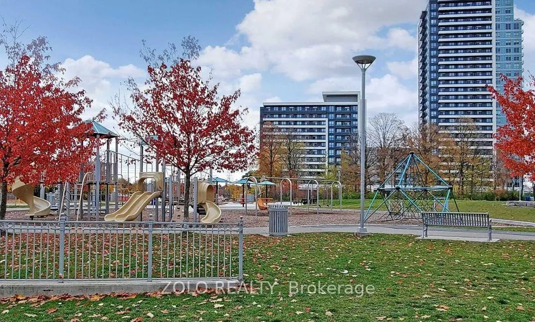 Photo 9 of Unit 604, 75 North Park Road, Vaughan, Beverley Glen — HOMEH