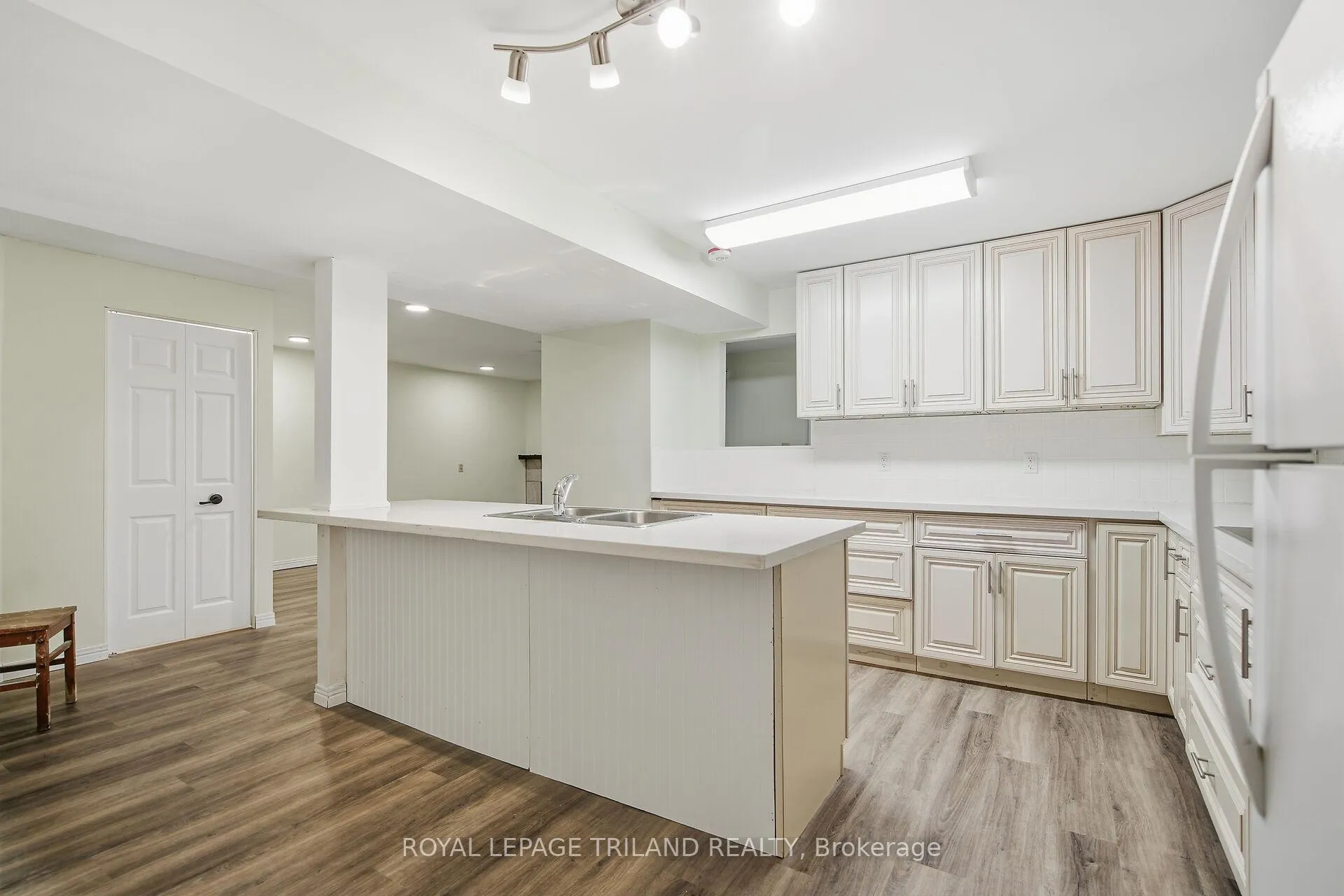 Photo 7 of Unit 2, 233 Centennial Avenue, St. Thomas — HOMEH