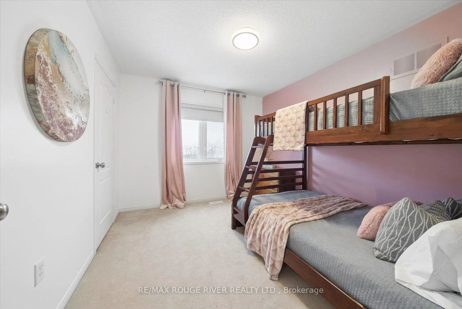 Photo 21 of 47 Downey Drive, Whitby, Brooklin — HOMEH