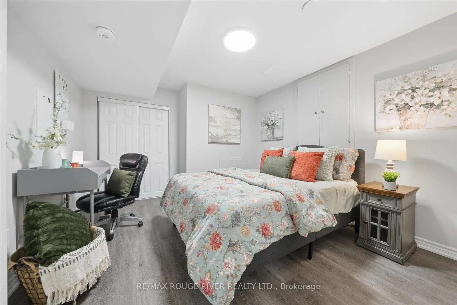 Photo 31 of 47 Downey Drive, Whitby, Brooklin — HOMEH