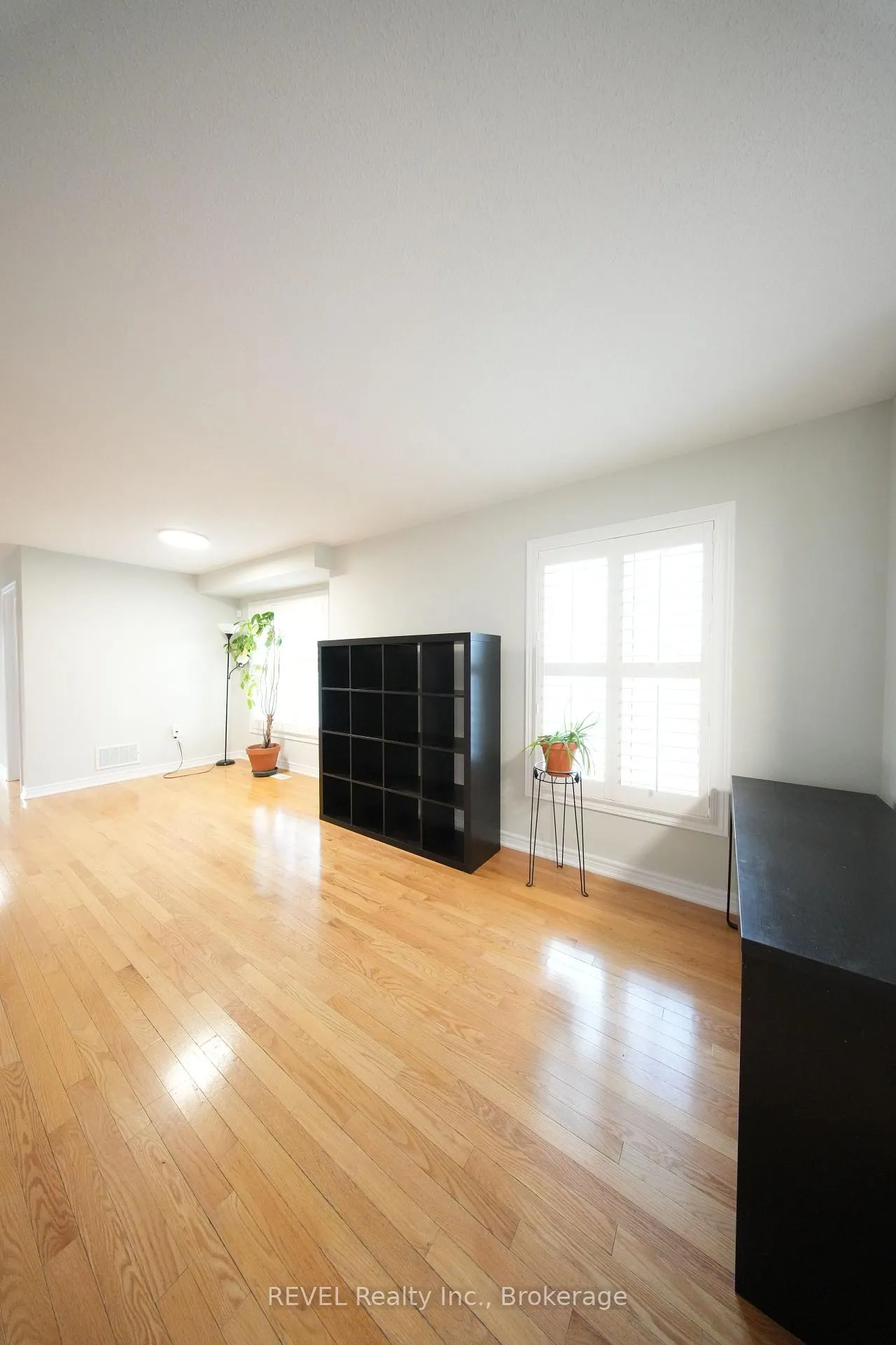 Photo 8 of 97 Cedarbrook Road, Brampton, Sandringham-Wellington — HOMEH