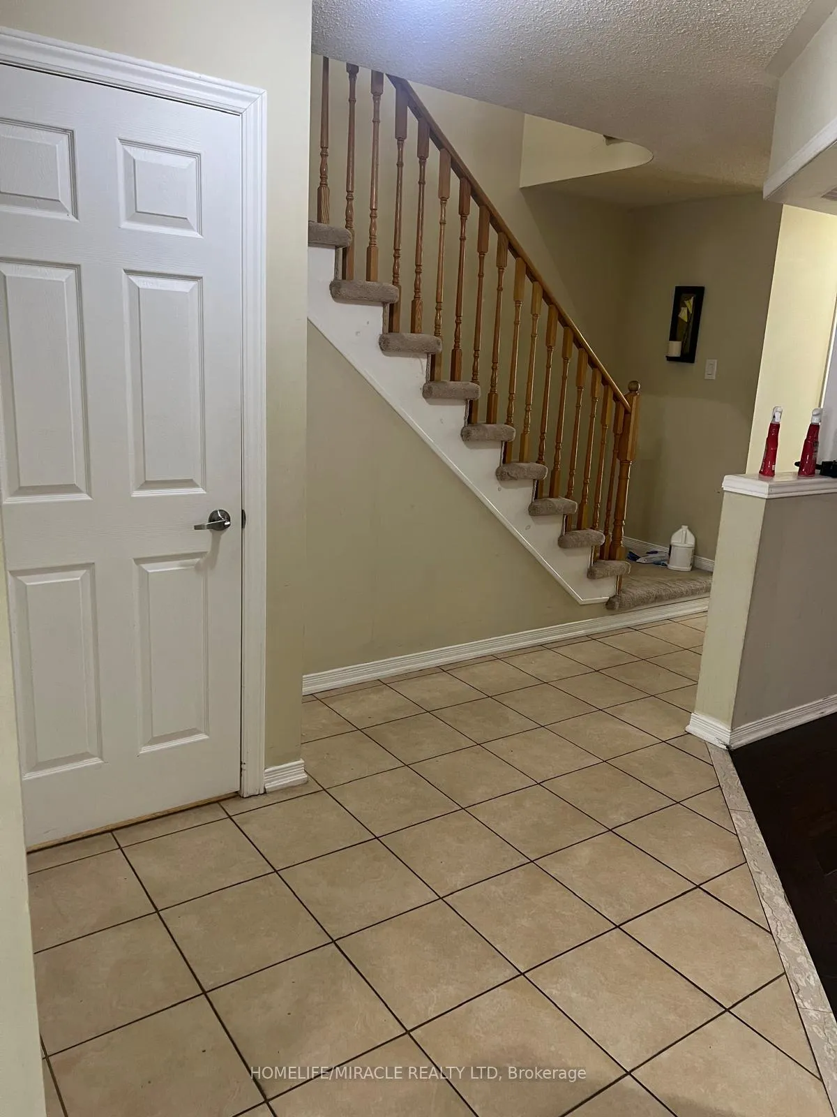 Photo 6 of 33 Revelstoke Place, Brampton, Sandringham-Wellington — HOMEH