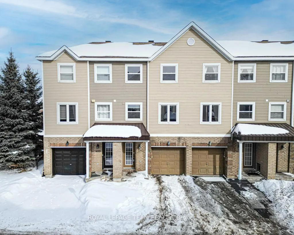 Photo 2 of 402 Sadar Private, Ottawa, Barrhaven - Cedargrove/Fraserdale — HOMEH
