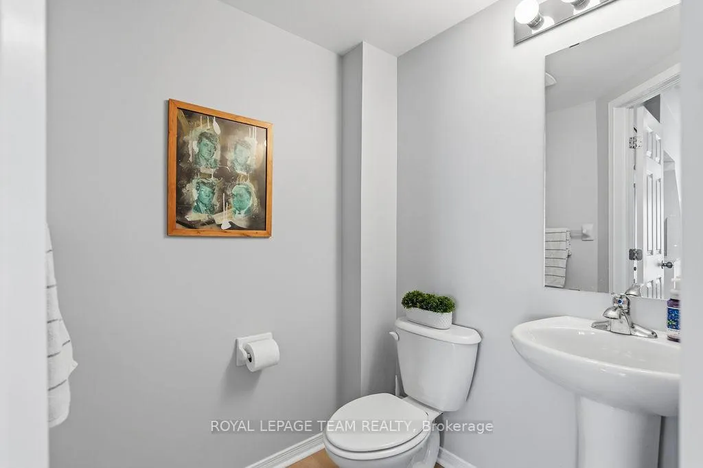 Photo 26 of 402 Sadar Private, Ottawa, Barrhaven - Cedargrove/Fraserdale — HOMEH