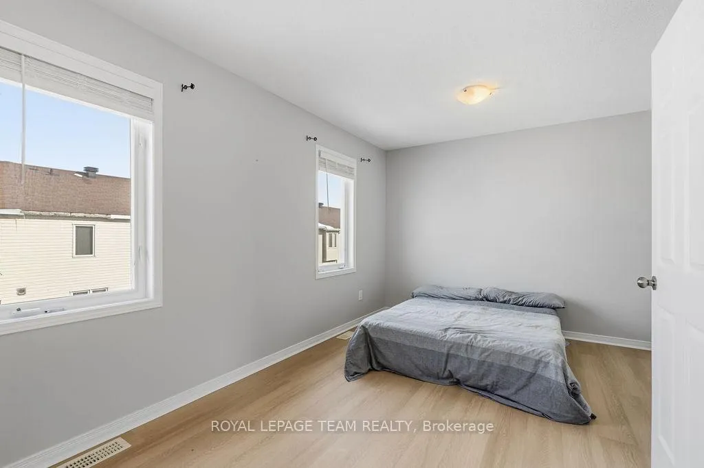Photo 35 of 402 Sadar Private, Ottawa, Barrhaven - Cedargrove/Fraserdale — HOMEH
