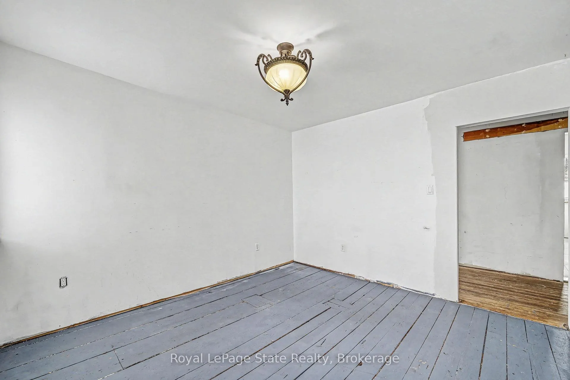 Photo 27 of 36 River Street, Thorold, Port Robinson — HOMEH