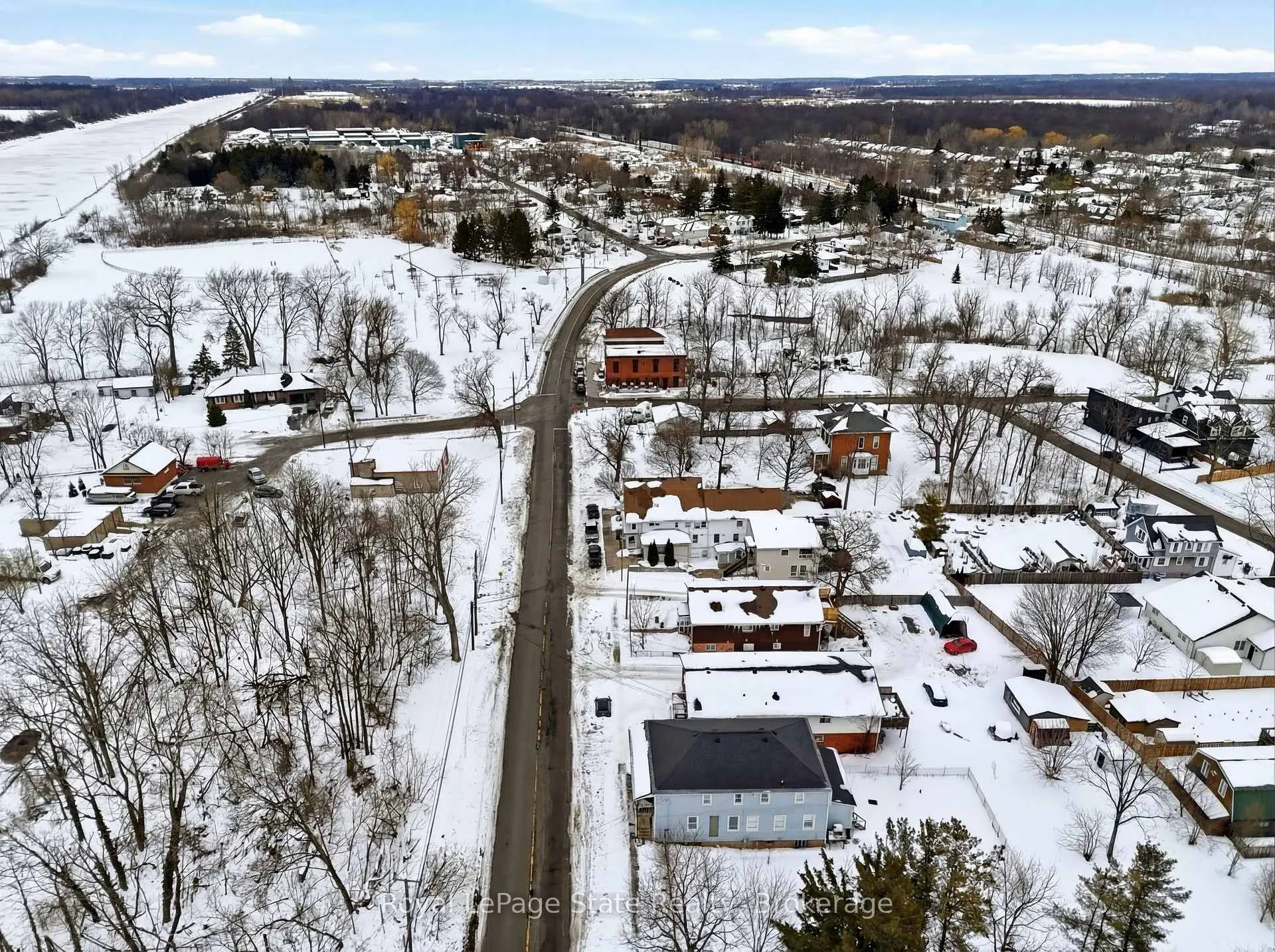Photo 34 of 36 River Street, Thorold, Port Robinson — HOMEH