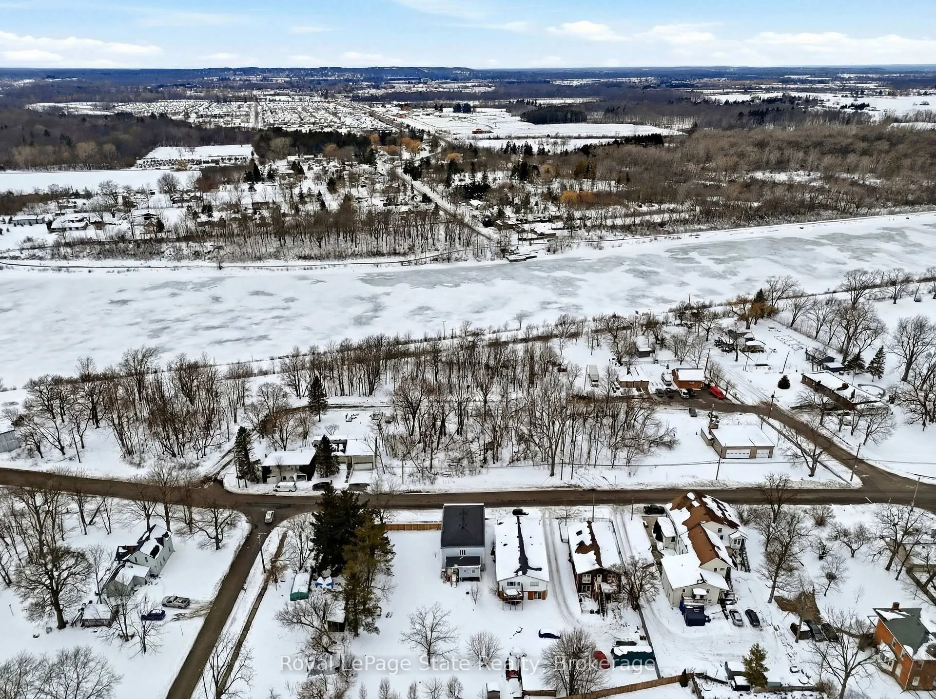 Photo 35 of 36 River Street, Thorold, Port Robinson — HOMEH