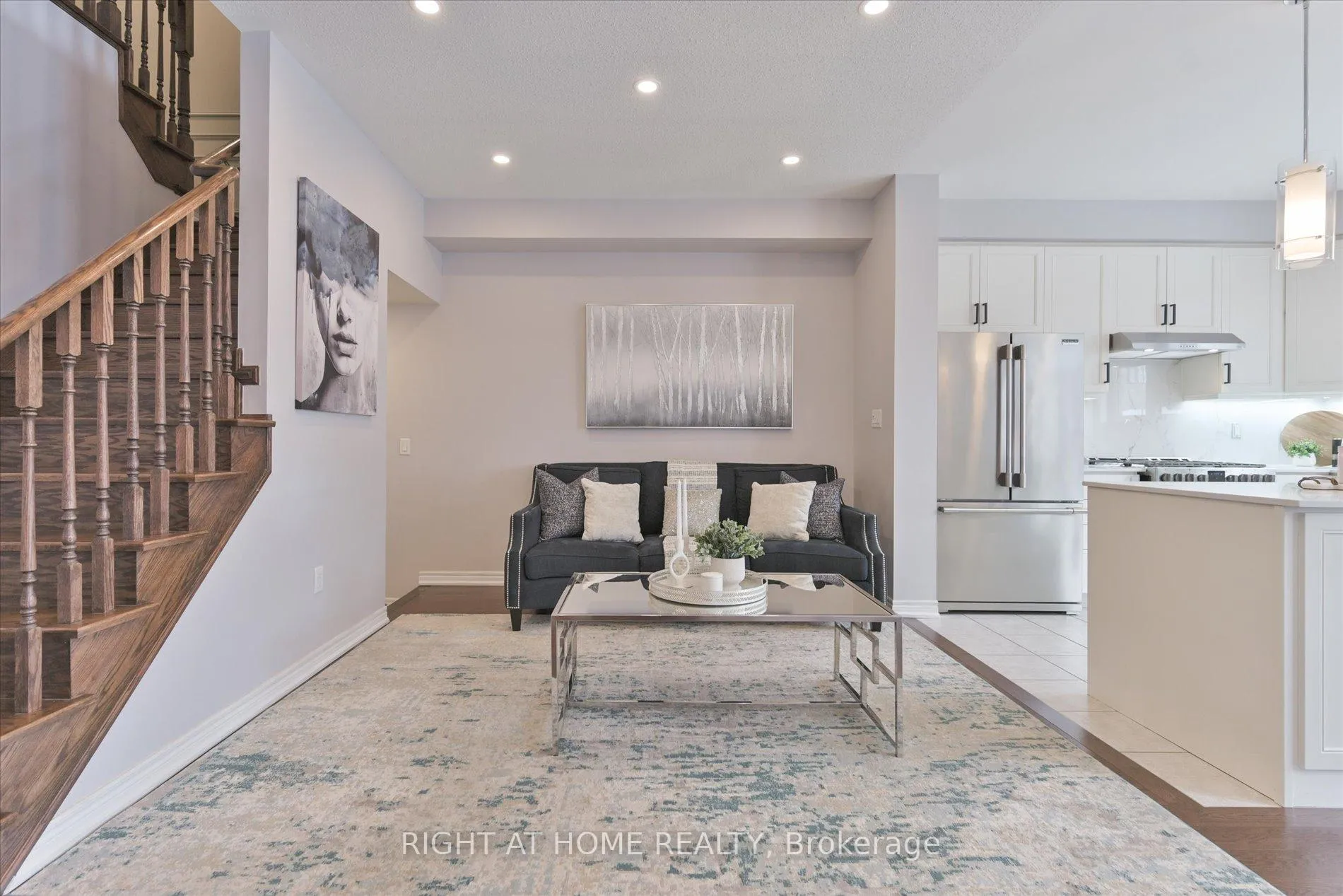 Photo 10 of 13 Morra Avenue, Caledon, Bolton East — HOMEH