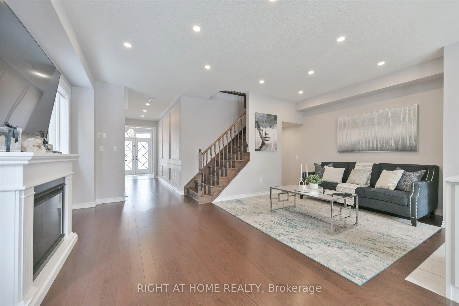 Photo 11 of 13 Morra Avenue, Caledon, Bolton East — HOMEH