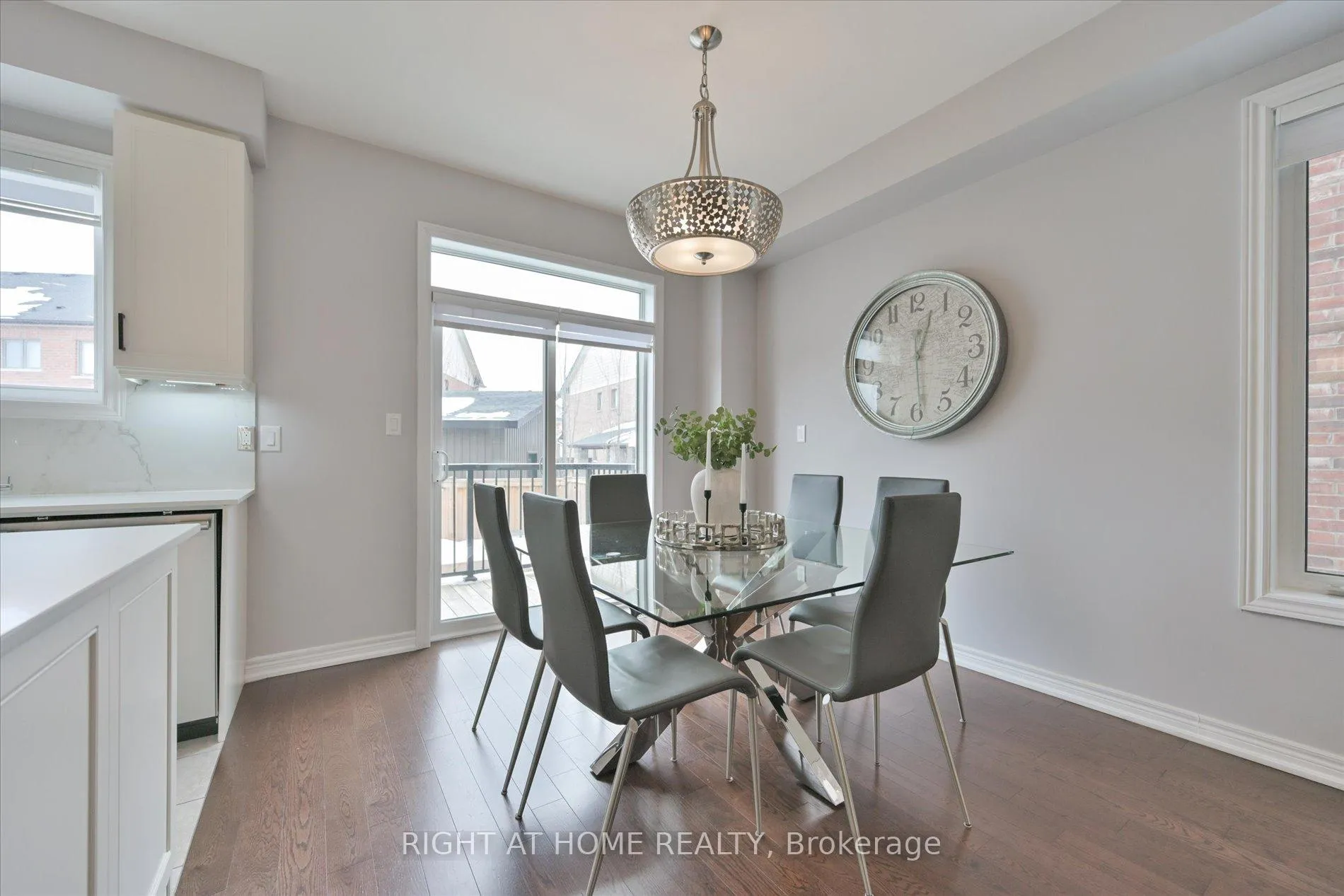 Photo 14 of 13 Morra Avenue, Caledon, Bolton East — HOMEH