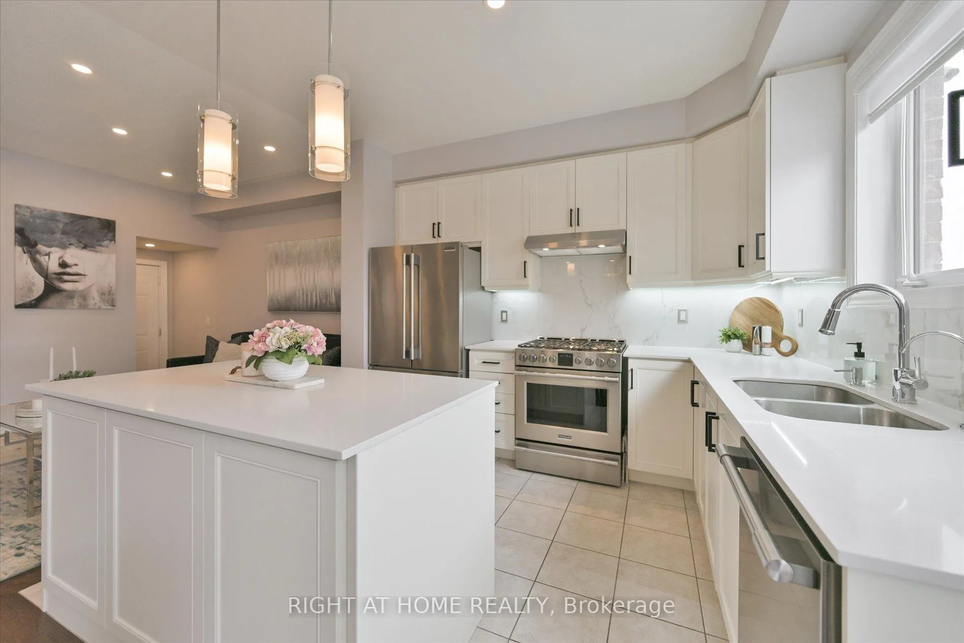 Photo 16 of 13 Morra Avenue, Caledon, Bolton East — HOMEH
