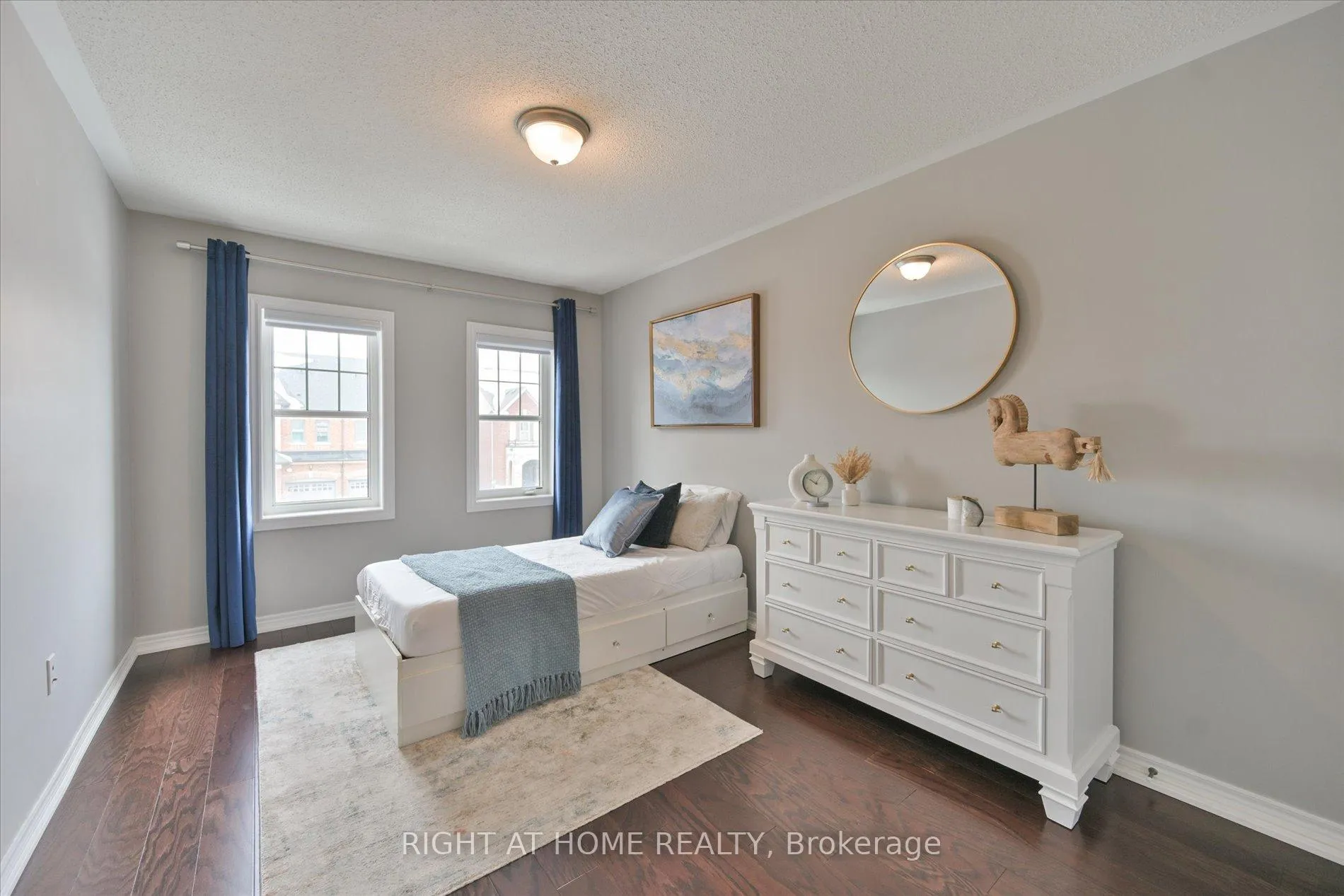 Photo 35 of 13 Morra Avenue, Caledon, Bolton East — HOMEH