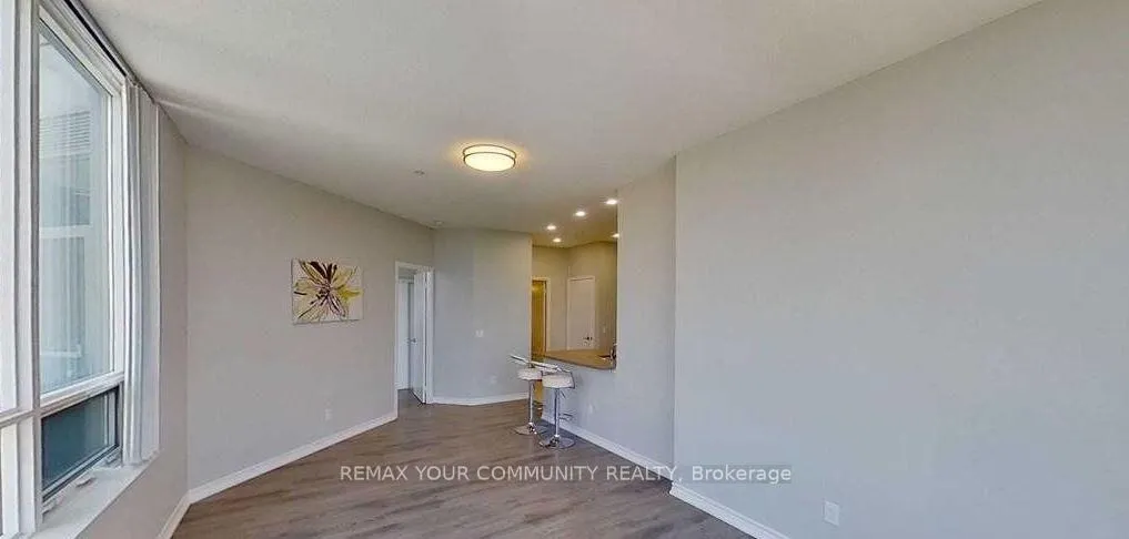 Photo 9 of Unit Ph03, 35 Saranac Boulevard, Toronto, Englemount-Lawrence — HOMEH