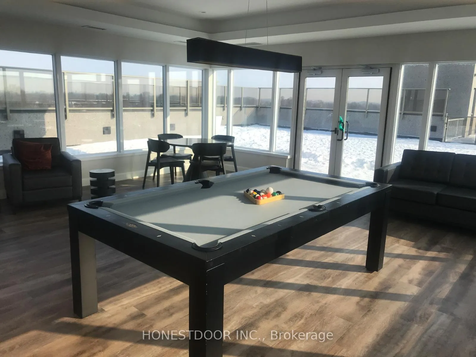 Photo 3 of Unit 303, 34 Norman Street, Brantford, Fairview/Greenbrier — HOMEH