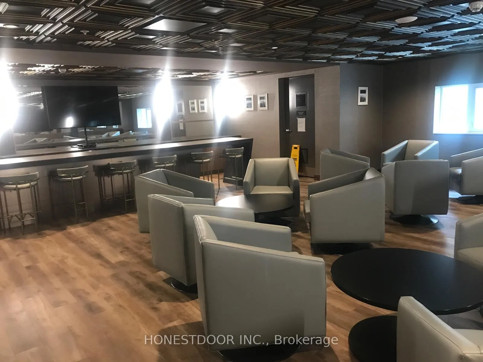 Photo 6 of Unit 303, 34 Norman Street, Brantford, Fairview/Greenbrier — HOMEH