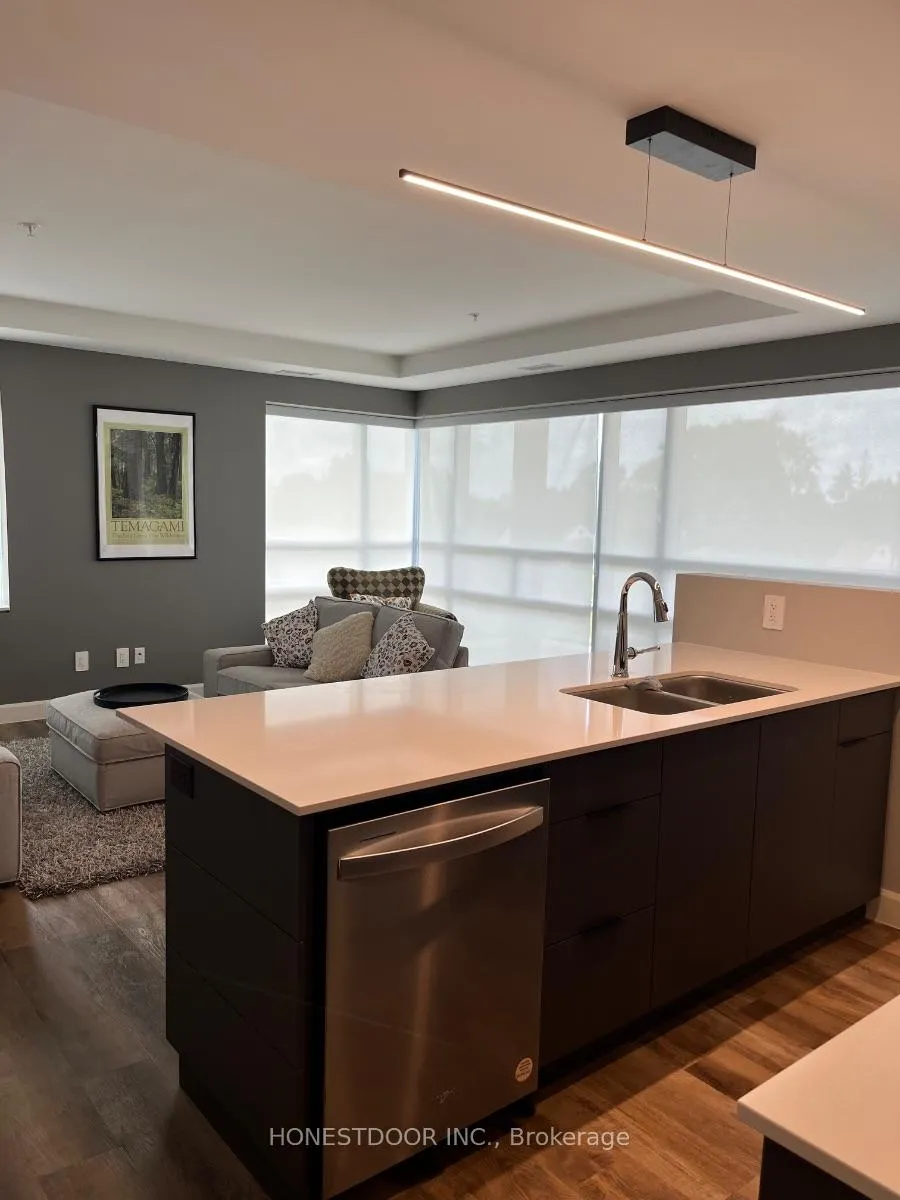 Photo 12 of Unit 303, 34 Norman Street, Brantford, Fairview/Greenbrier — HOMEH