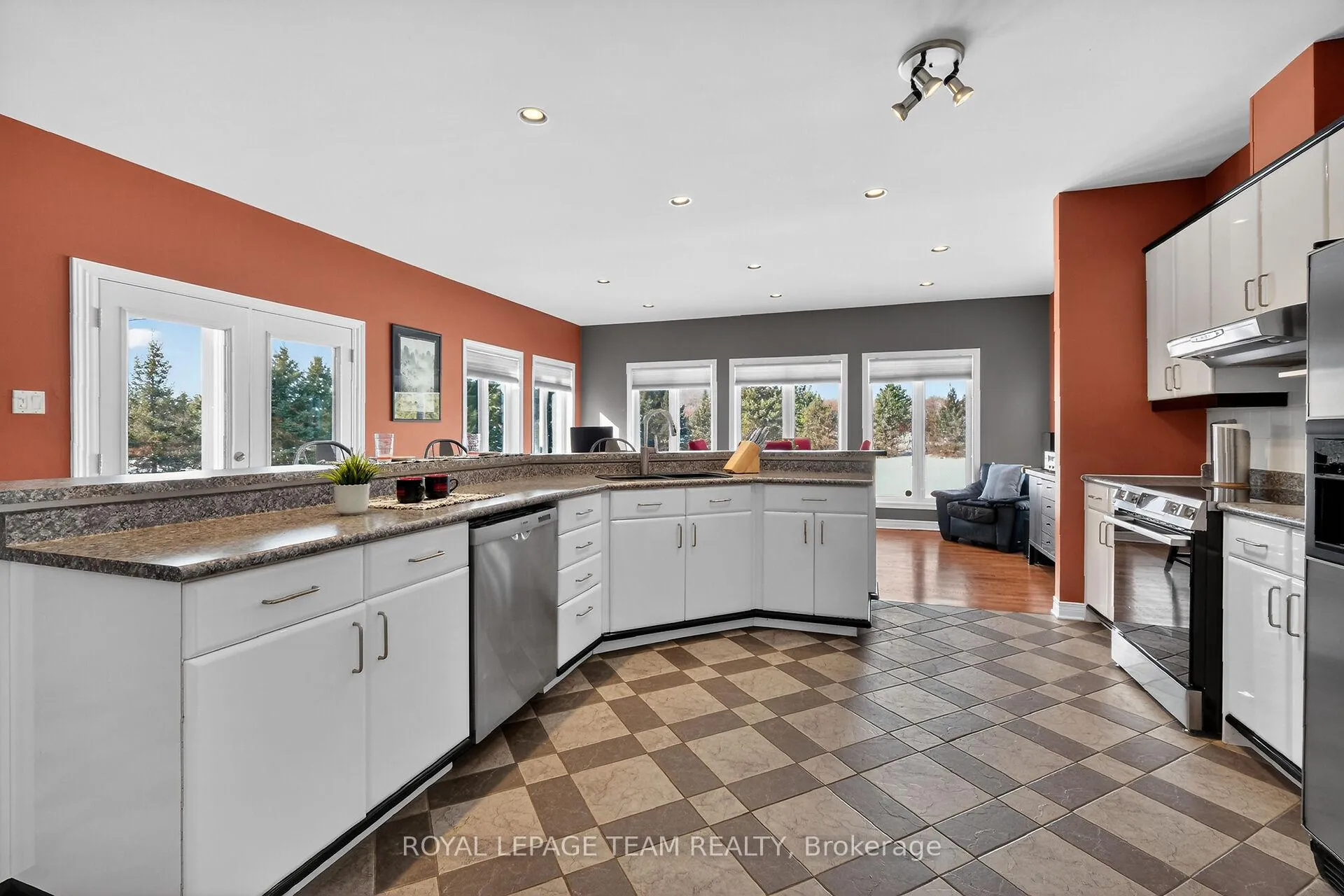 Photo 15 of 1611 Landel Drive, Ottawa, Kanata - Rural Kanata (Central) — HOMEH