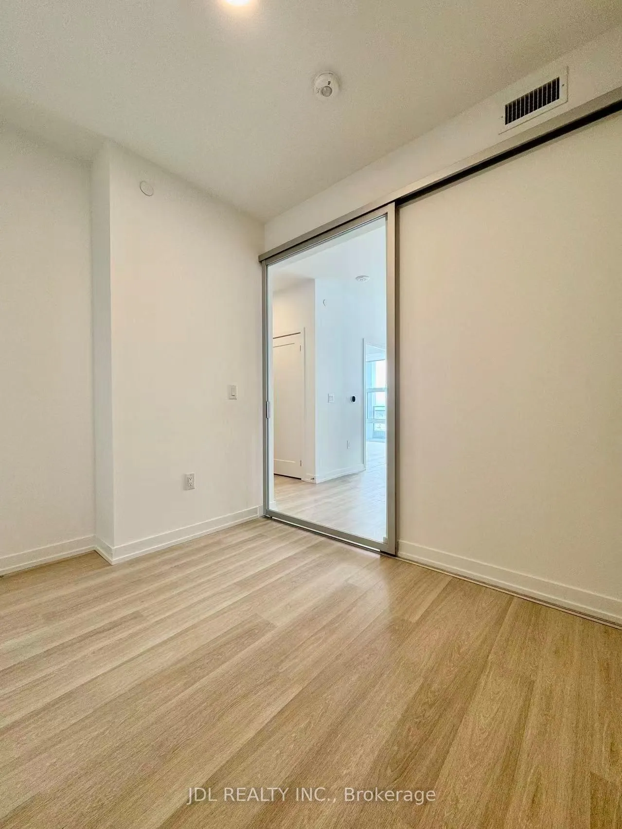 Photo 8 of Unit 1108, 9751 Markham Road, Markham, Greensborough — HOMEH