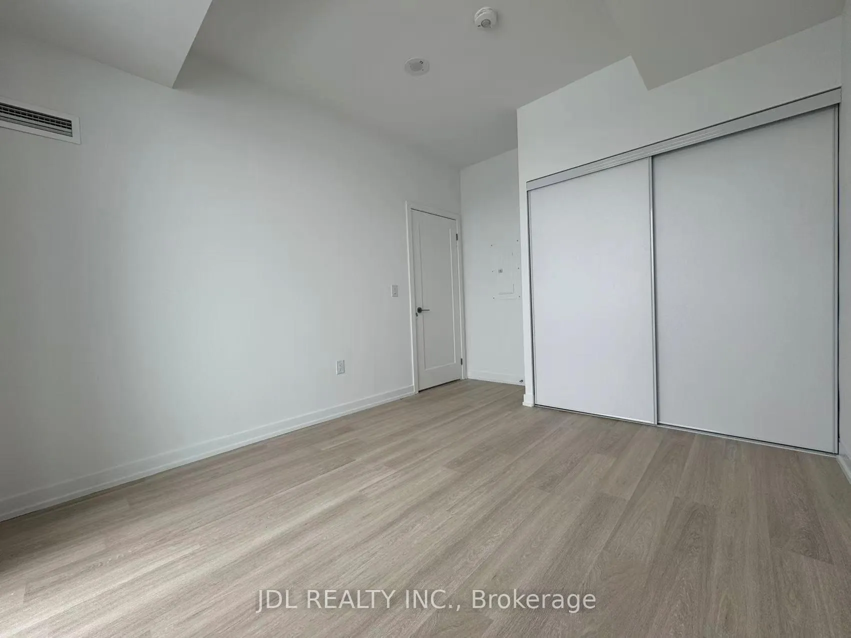 Photo 9 of Unit 1108, 9751 Markham Road, Markham, Greensborough — HOMEH