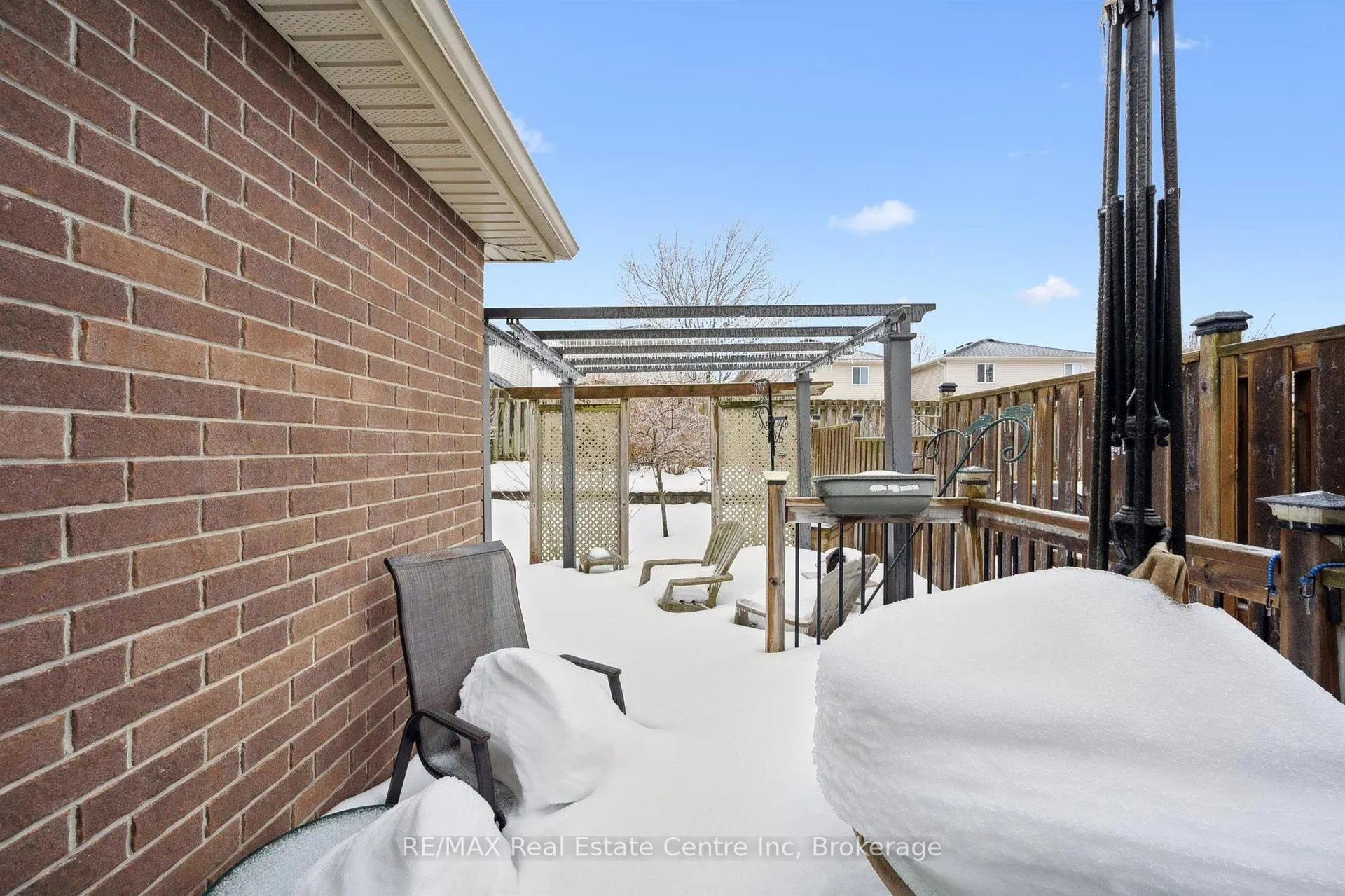 Photo 12 of 21 Wideman Boulevard, Guelph, Victoria North — HOMEH