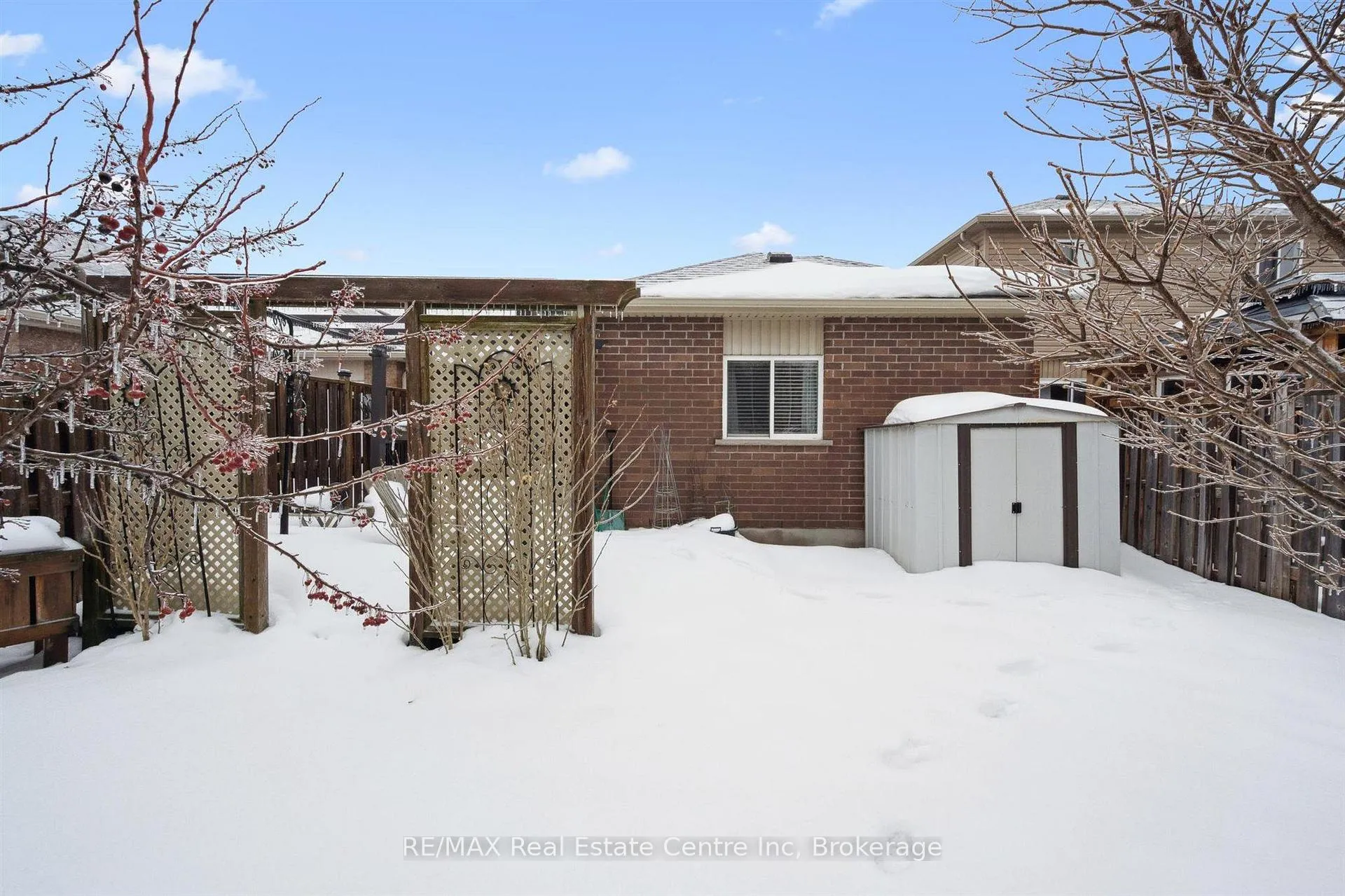 Photo 14 of 21 Wideman Boulevard, Guelph, Victoria North — HOMEH