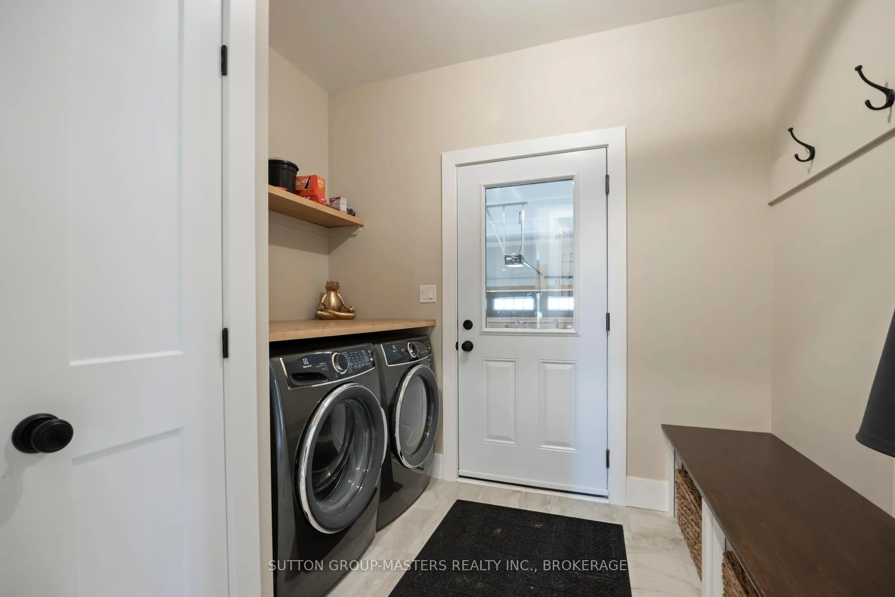 Photo 37 of 2159 McKendry Road, Kingston, City North of 401 — HOMEH
