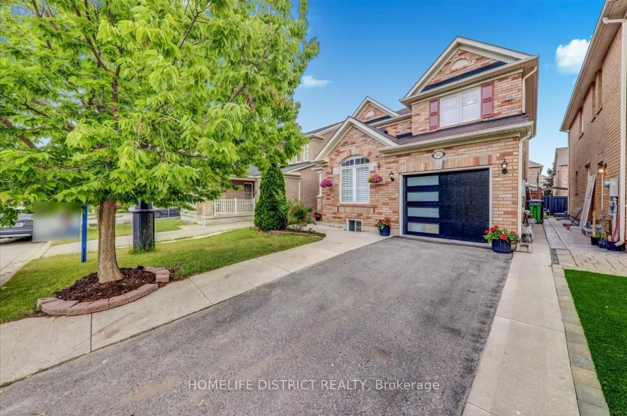 Photo 2 of 51 Seascape Crescent, Brampton, Bram East — HOMEH
