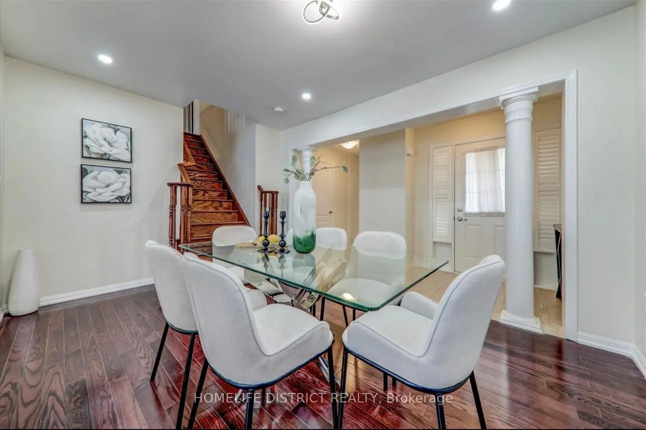 Photo 5 of 51 Seascape Crescent, Brampton, Bram East — HOMEH