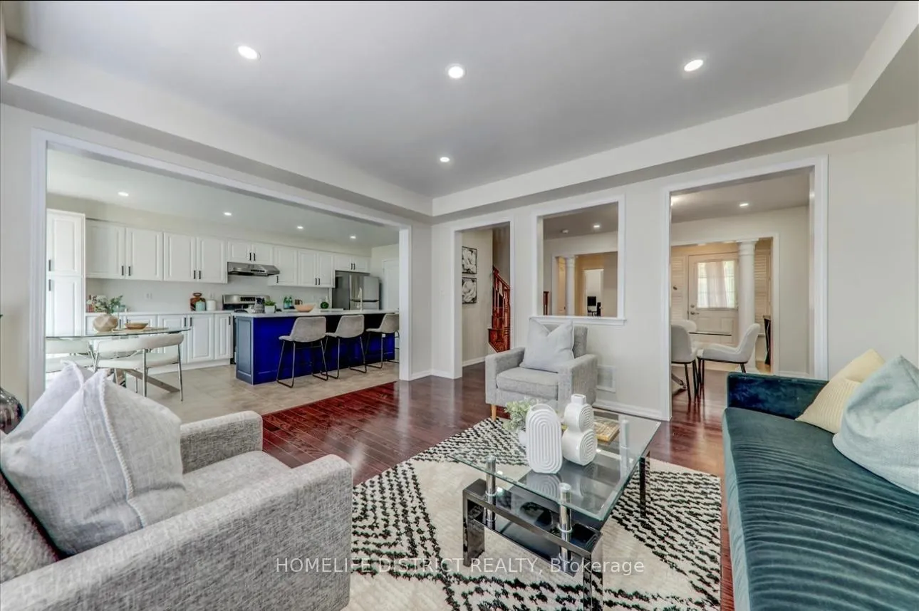 Photo 6 of 51 Seascape Crescent, Brampton, Bram East — HOMEH
