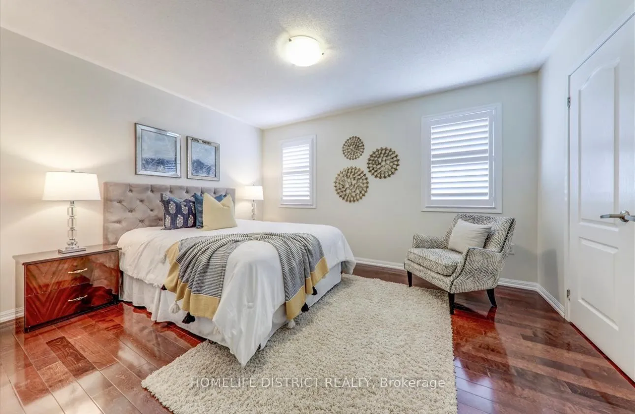 Photo 14 of 51 Seascape Crescent, Brampton, Bram East — HOMEH