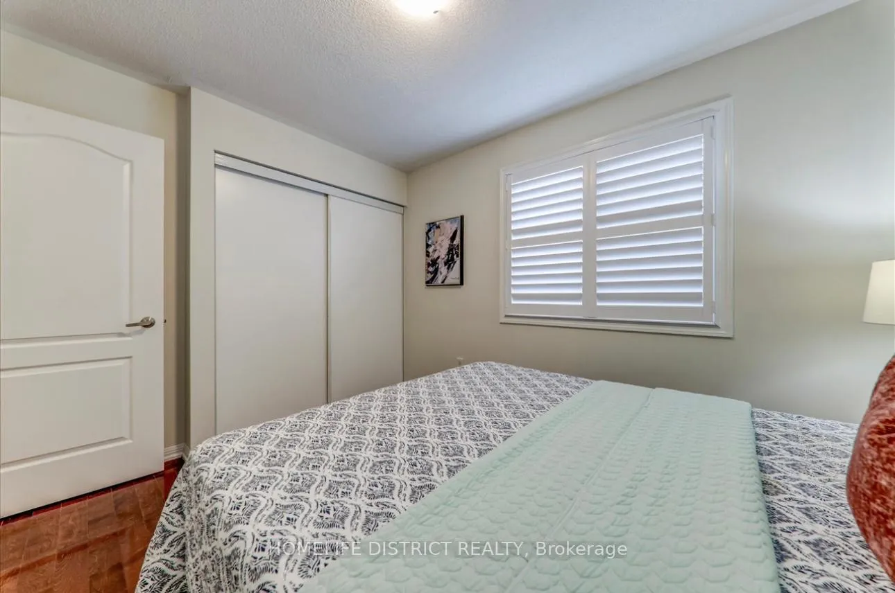 Photo 16 of 51 Seascape Crescent, Brampton, Bram East — HOMEH