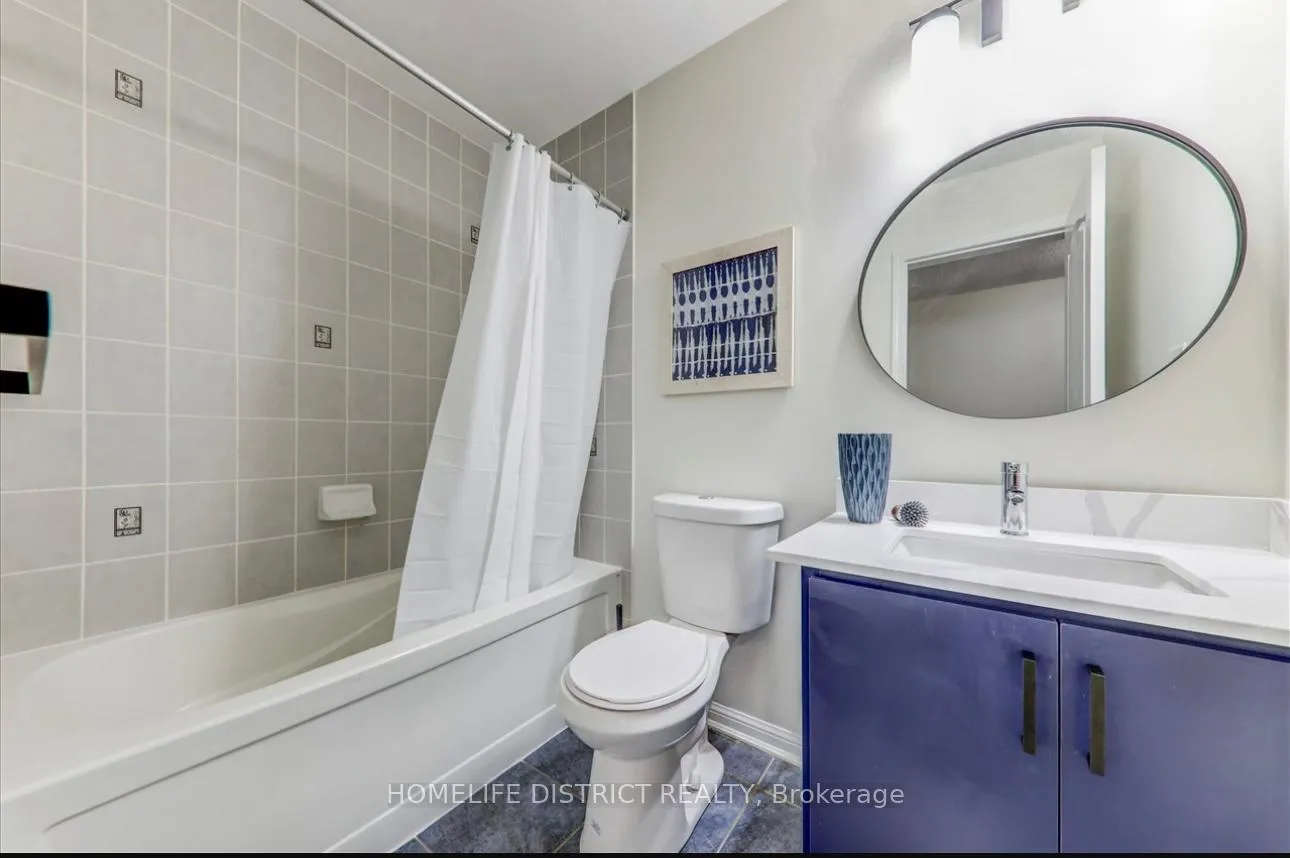 Photo 17 of 51 Seascape Crescent, Brampton, Bram East — HOMEH