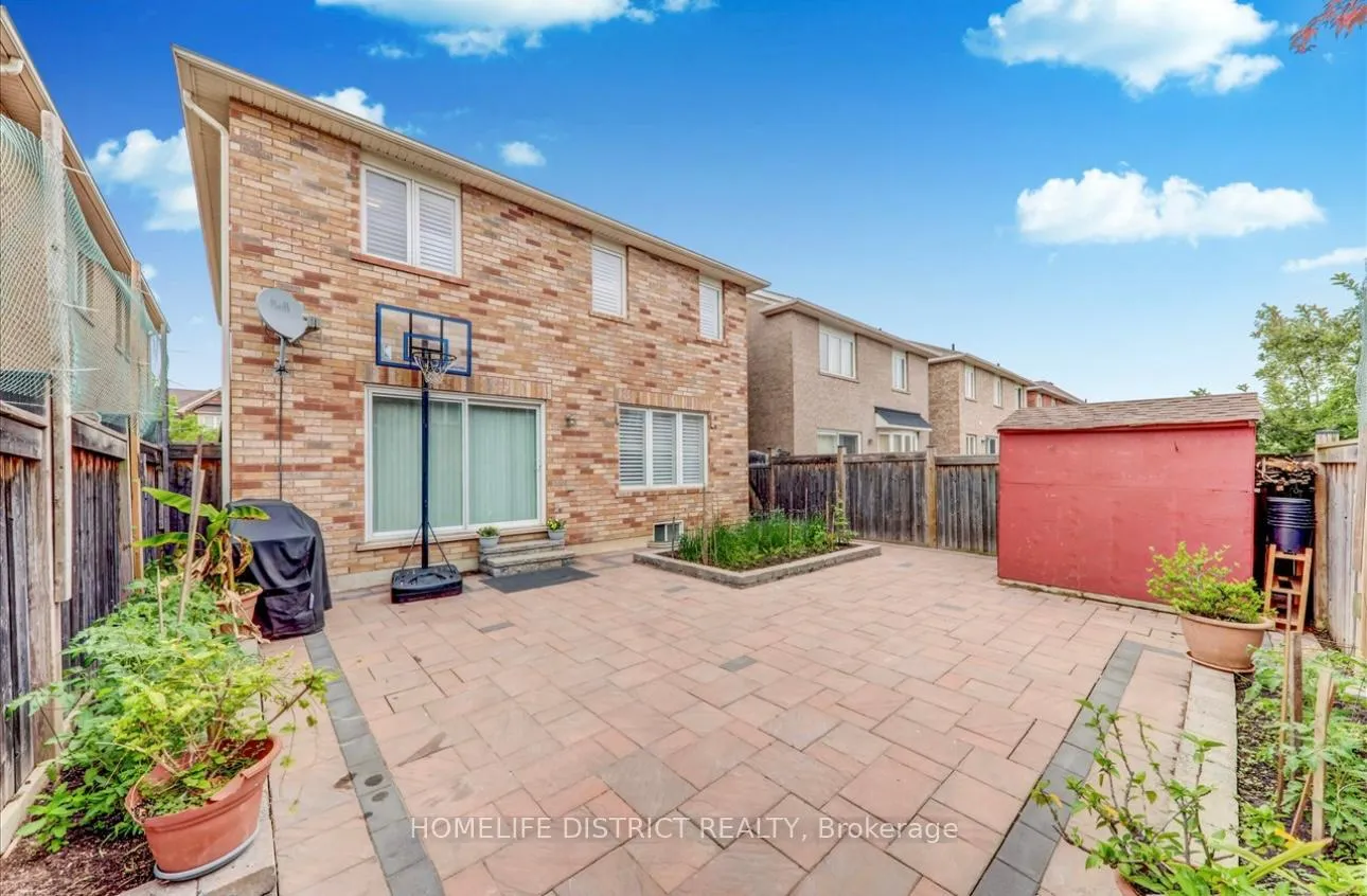 Photo 21 of 51 Seascape Crescent, Brampton, Bram East — HOMEH