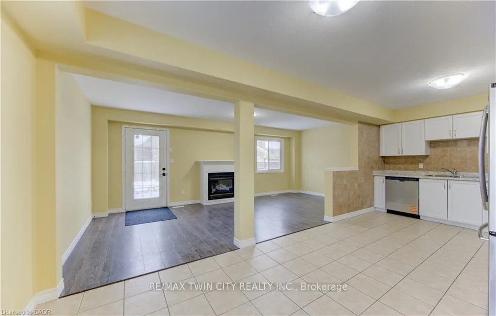 Photo 26 of 40 Red Clover Street E, Kitchener — HOMEH
