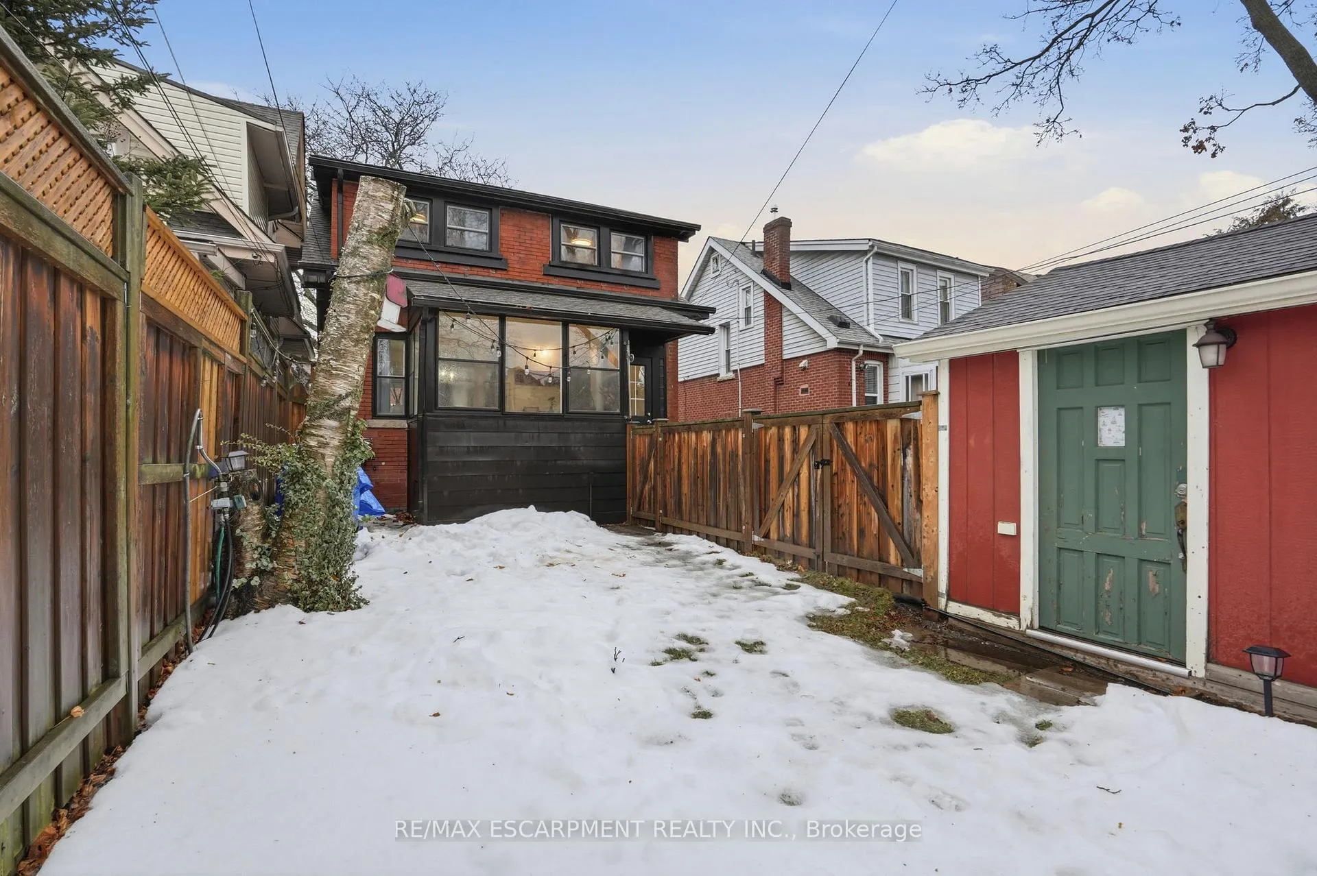 Photo 46 of 181 Grosvenor Avenue S, Hamilton, Delta — HOMEH