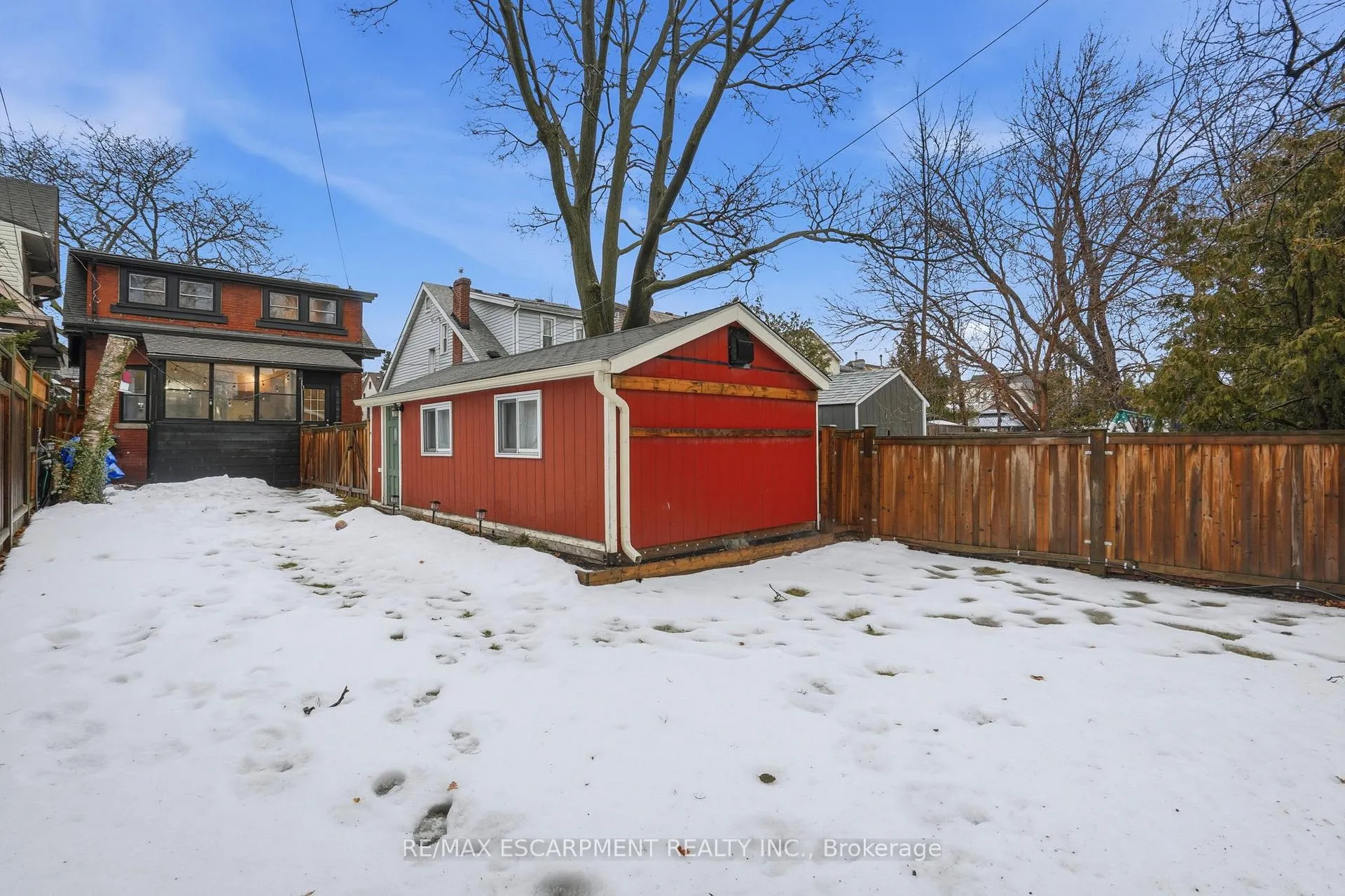 Photo 47 of 181 Grosvenor Avenue S, Hamilton, Delta — HOMEH
