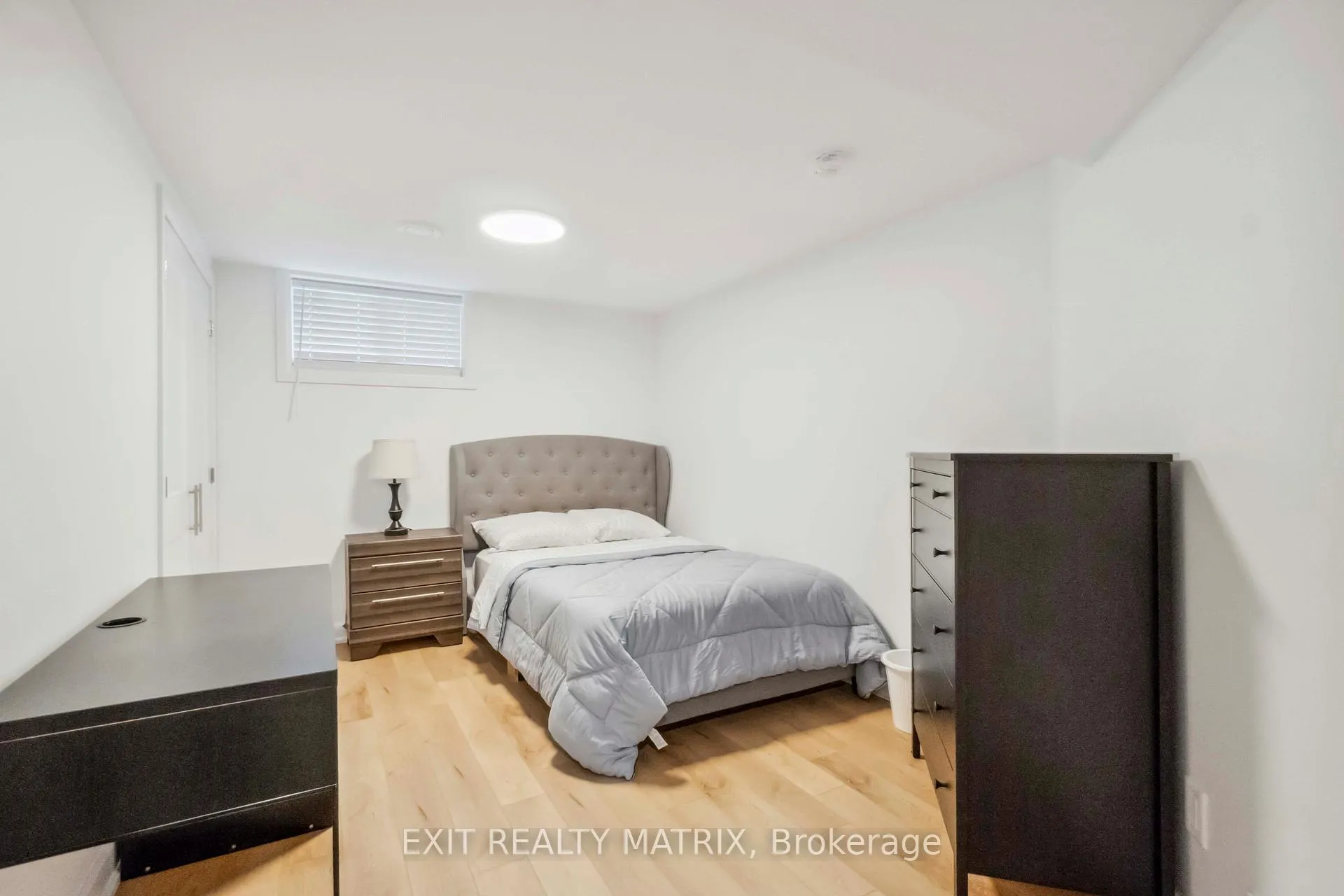 Photo 12 of Unit B, 848 Willow Avenue, Ottawa, Chatelaine Village — HOMEH