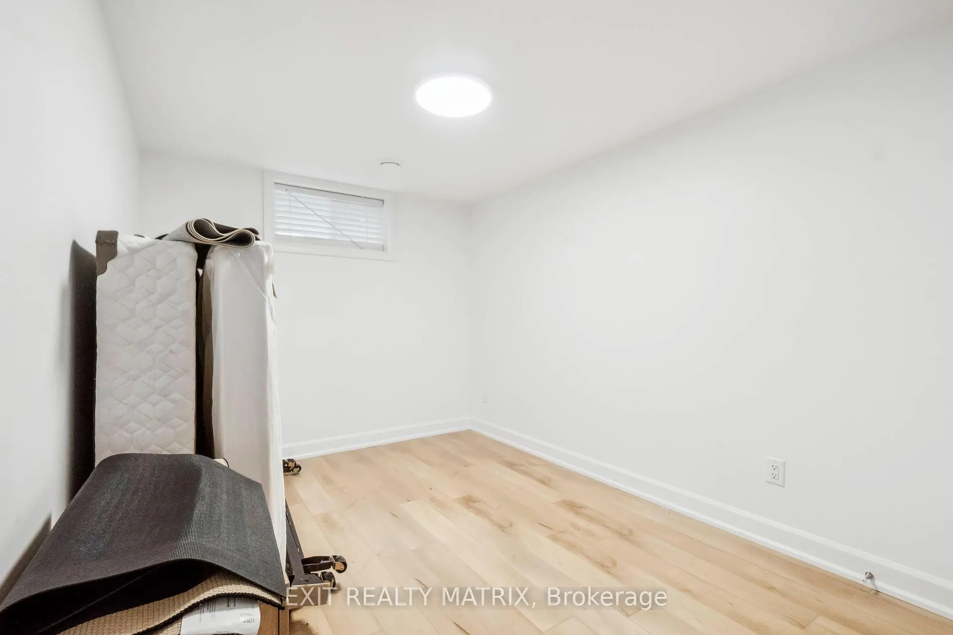 Photo 18 of Unit B, 848 Willow Avenue, Ottawa, Chatelaine Village — HOMEH