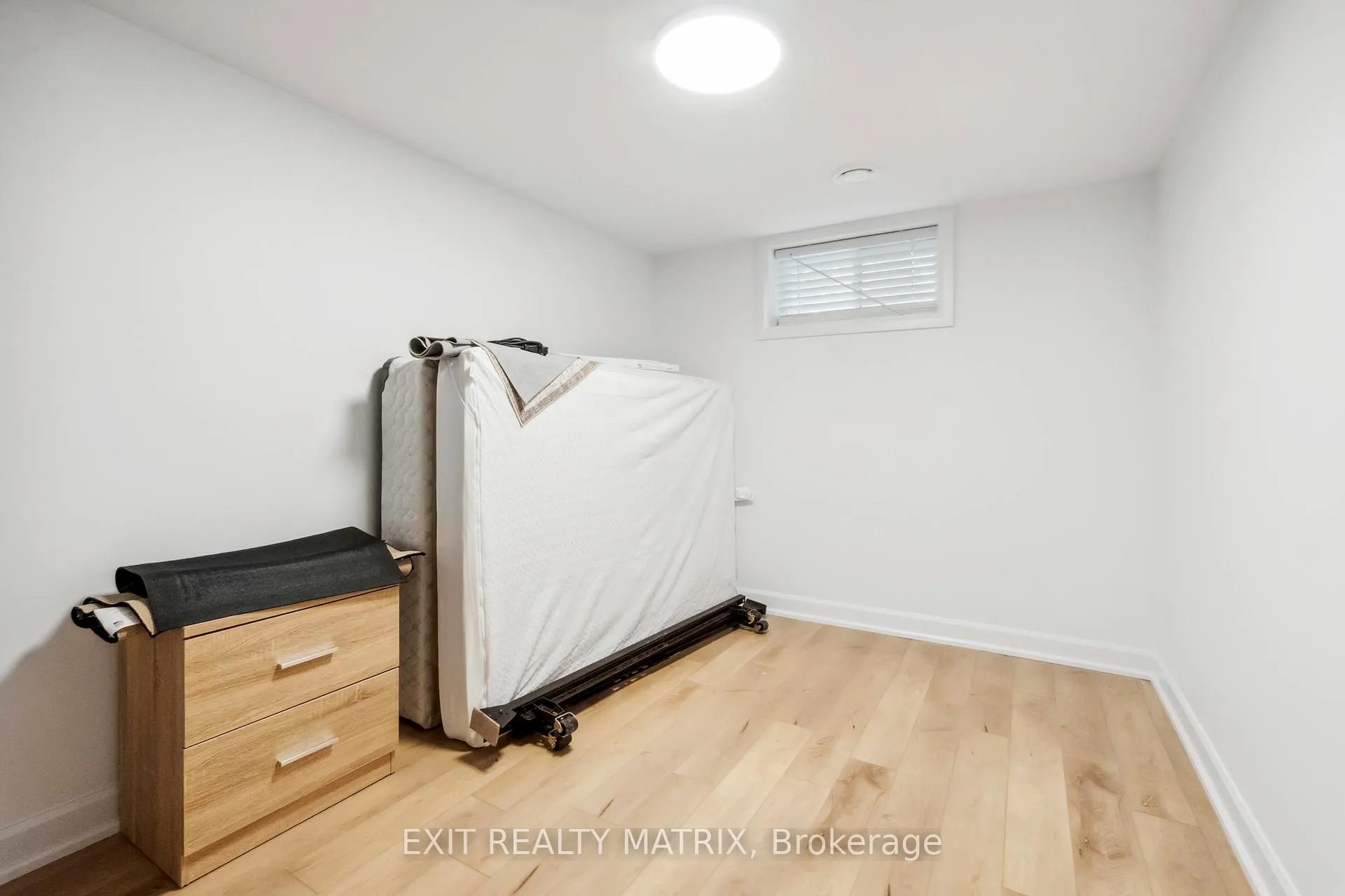 Photo 19 of Unit B, 848 Willow Avenue, Ottawa, Chatelaine Village — HOMEH