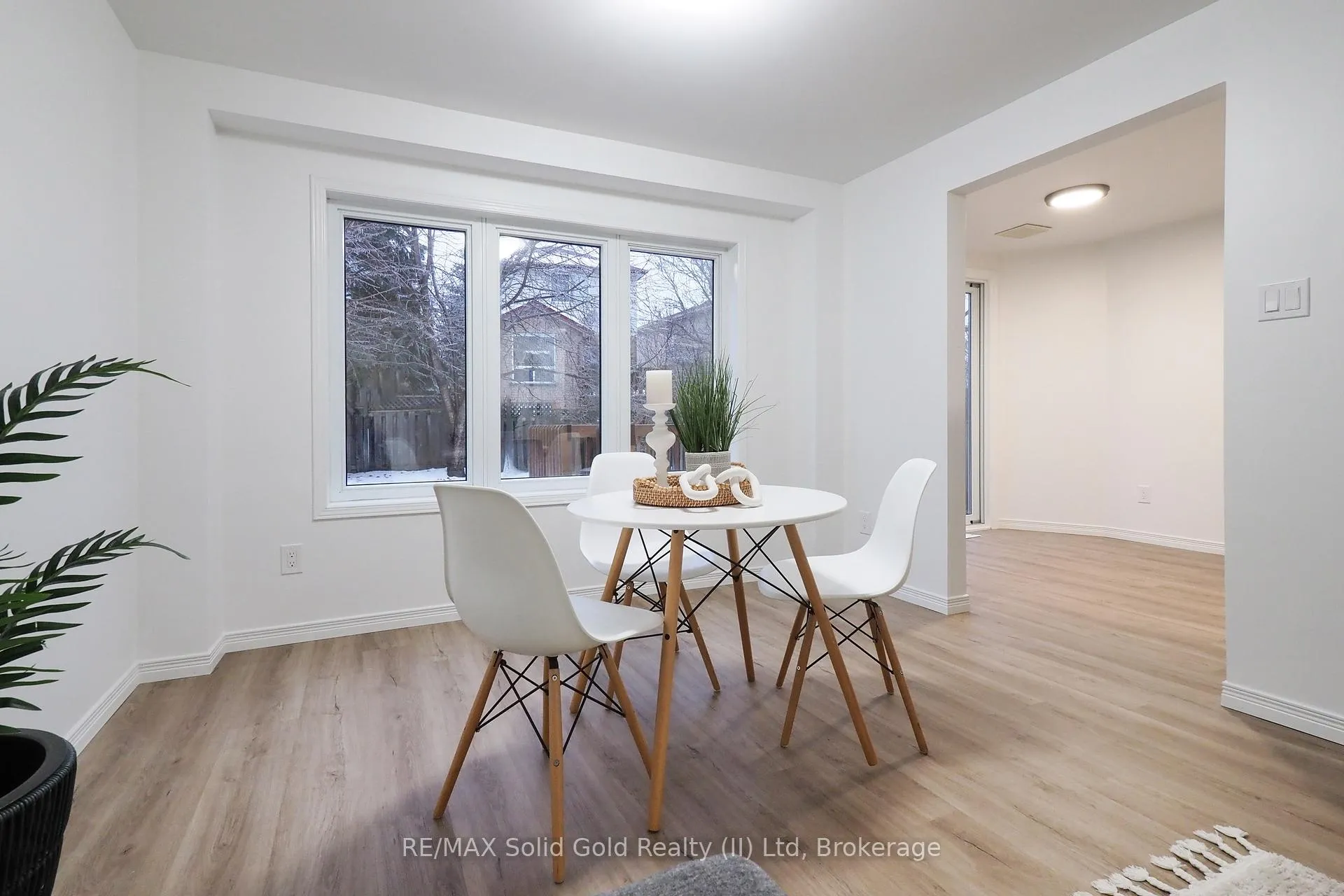 Photo 7 of 433 Exmoor Street, Waterloo — HOMEH