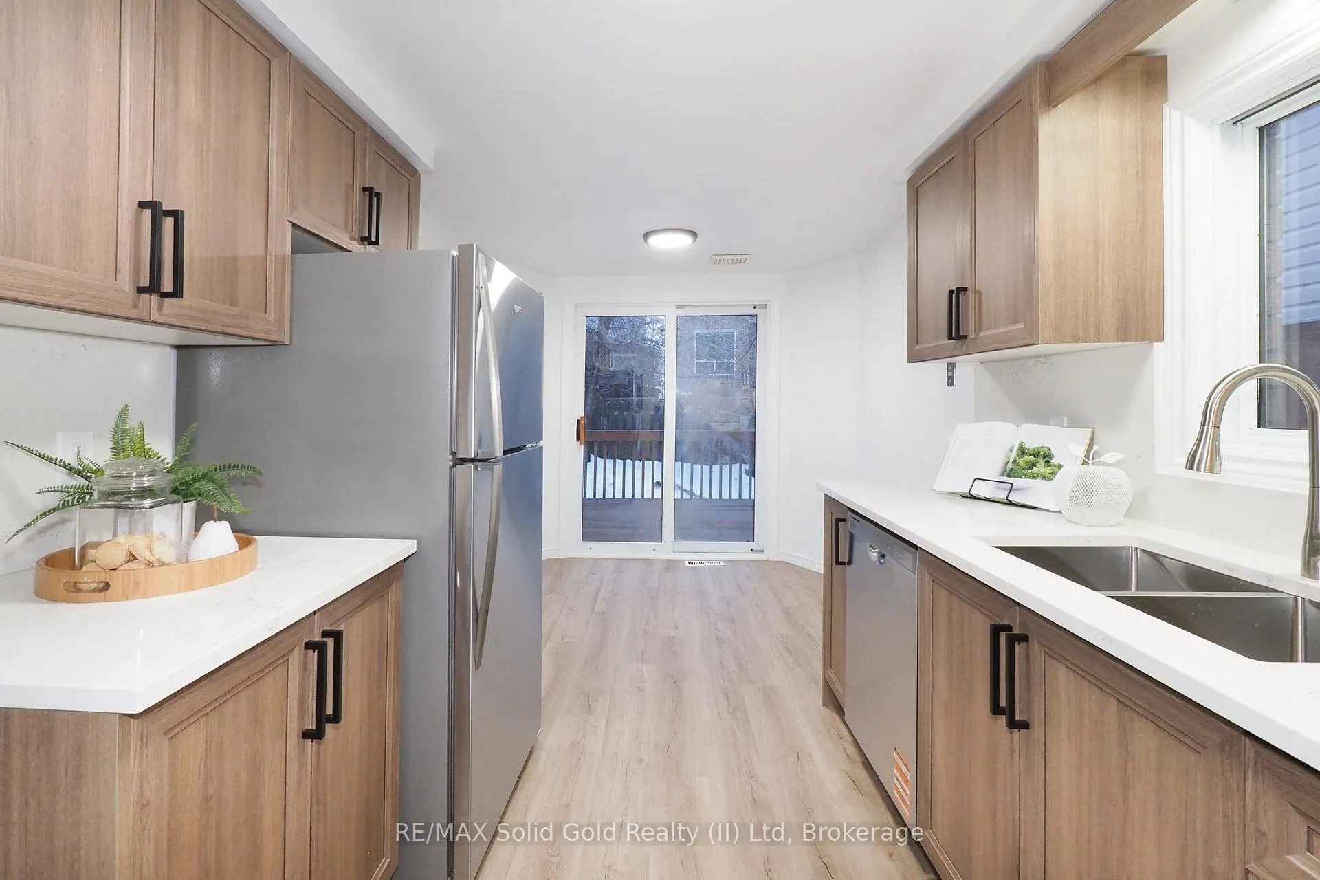 Photo 11 of 433 Exmoor Street, Waterloo — HOMEH