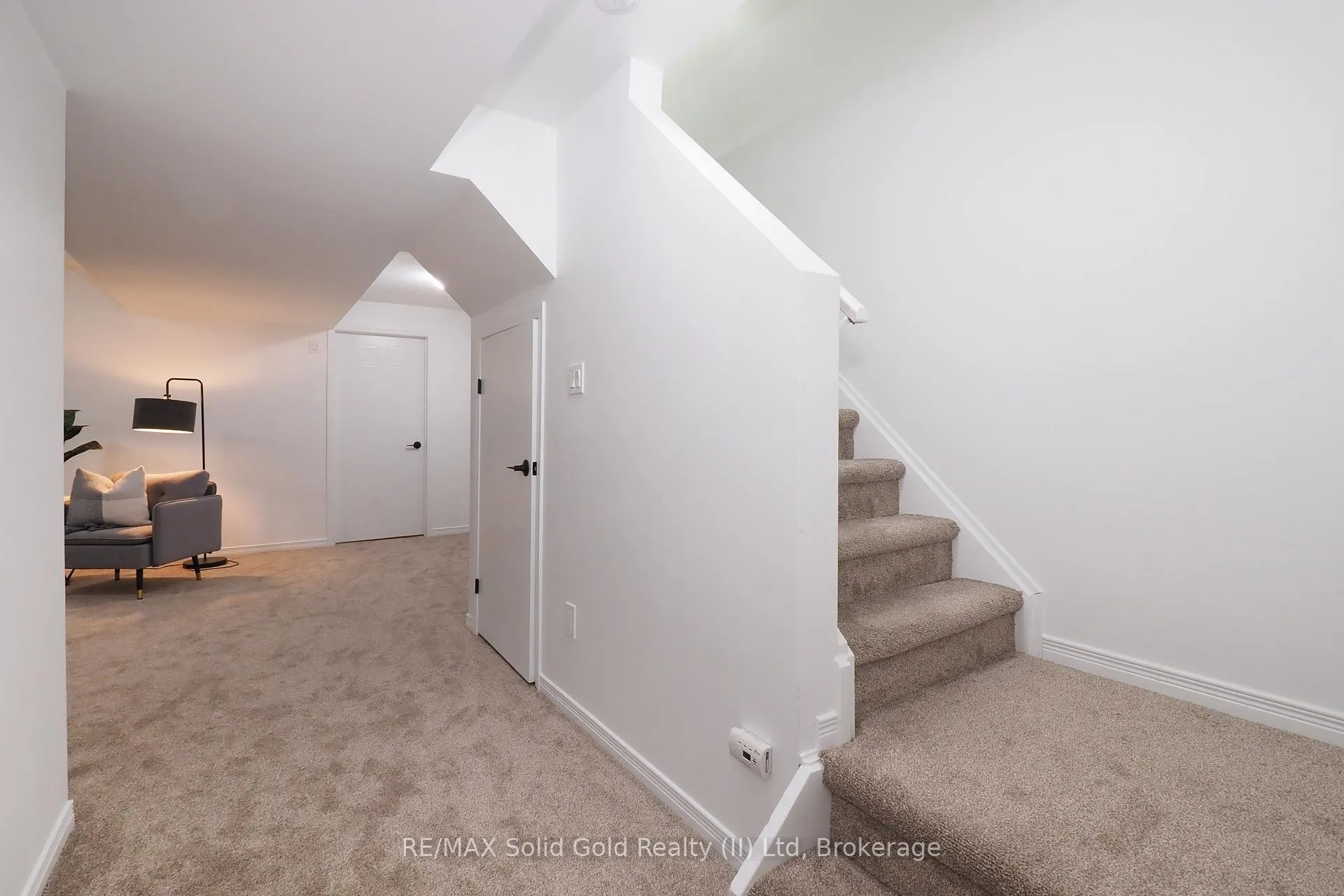 Photo 22 of 433 Exmoor Street, Waterloo — HOMEH