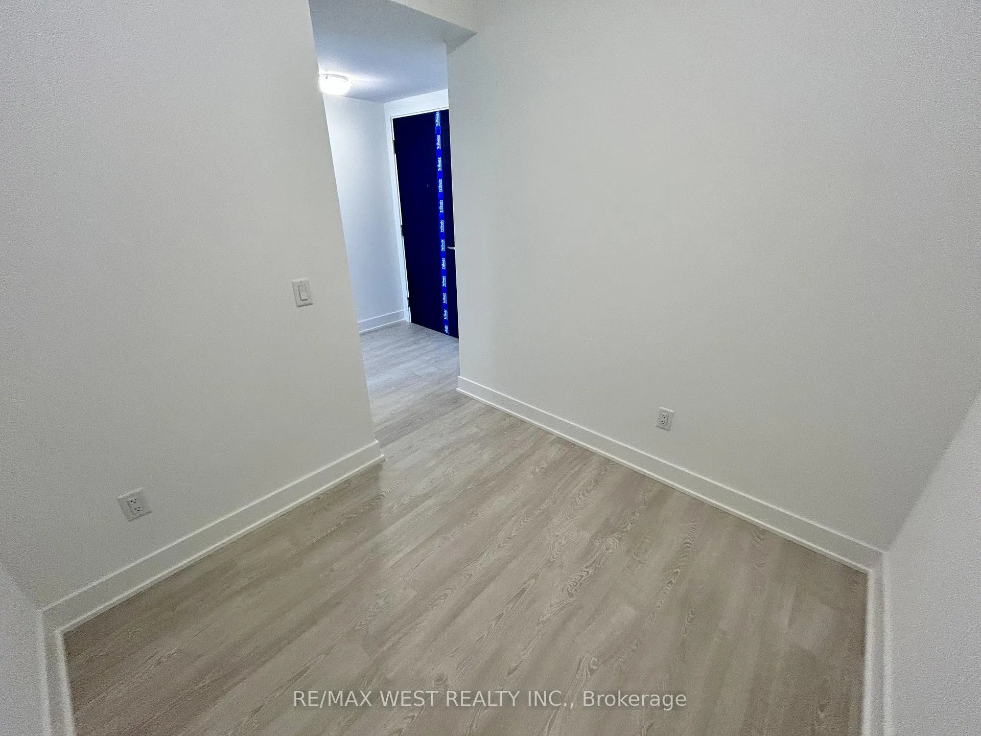Photo 10 of Unit 1831, 2545 Simcoe Street N, Oshawa, Windfields — HOMEH