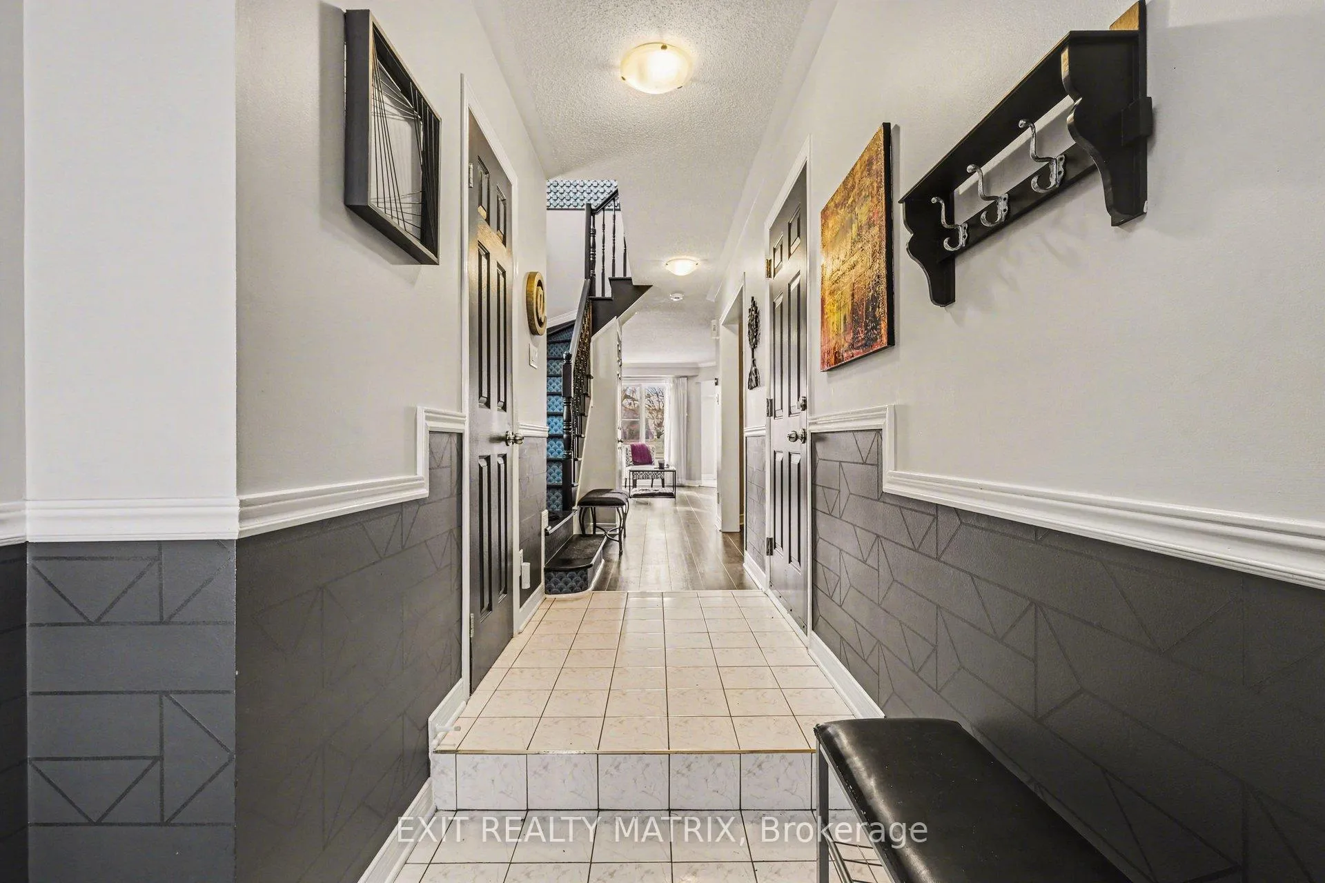Photo 5 of 65 Locheland Crescent, Ottawa, Barrhaven East — HOMEH
